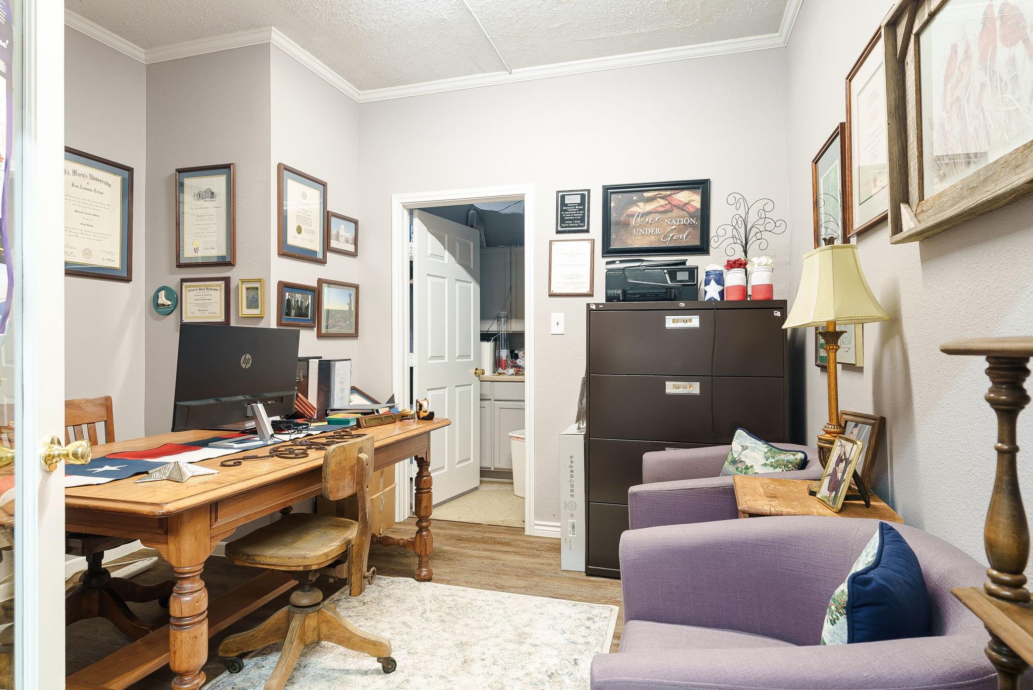main property photo 13