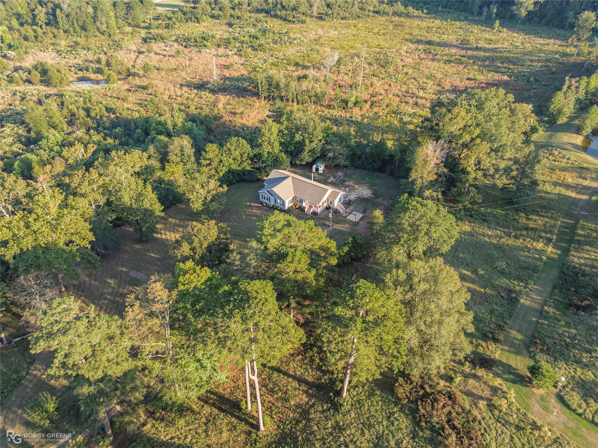 main property photo 33