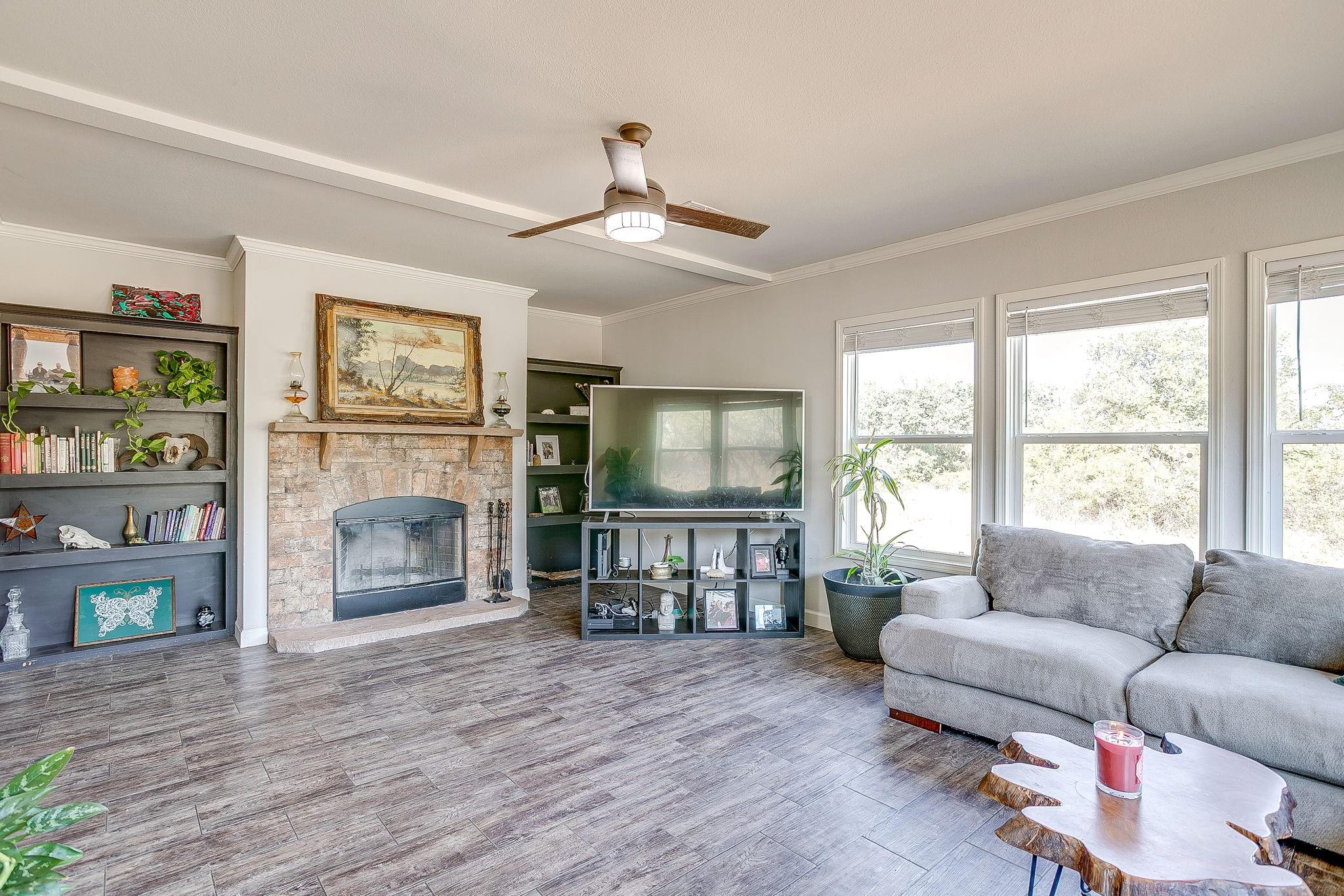 main property photo 21