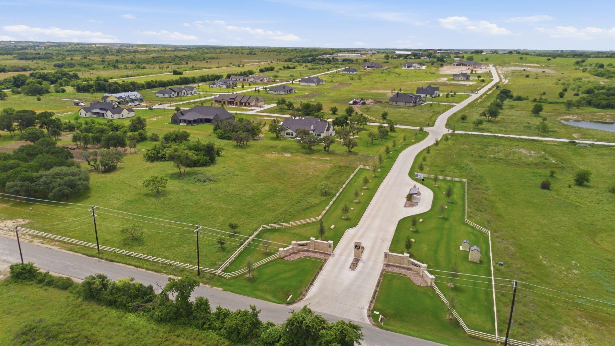 main property photo 12