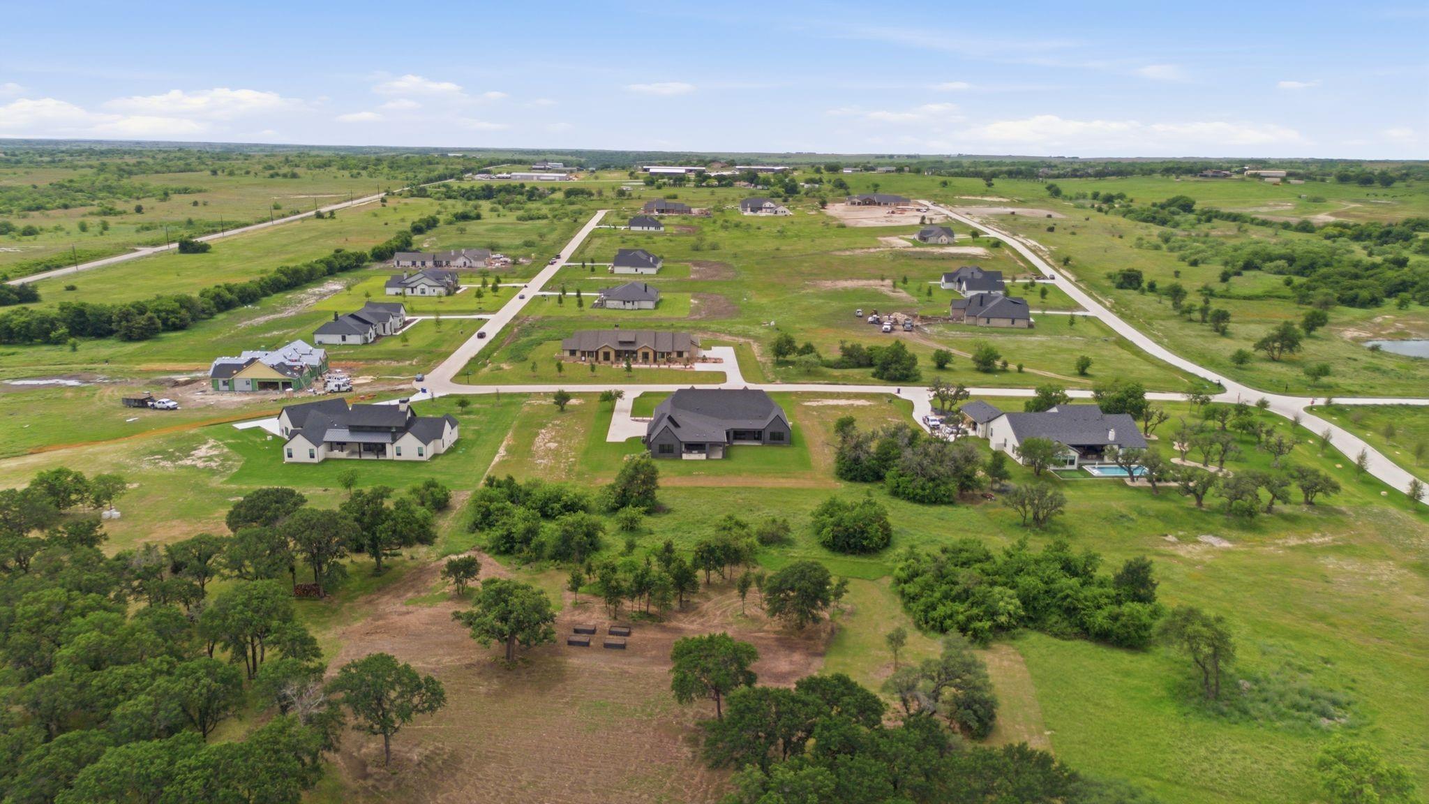 main property photo 13