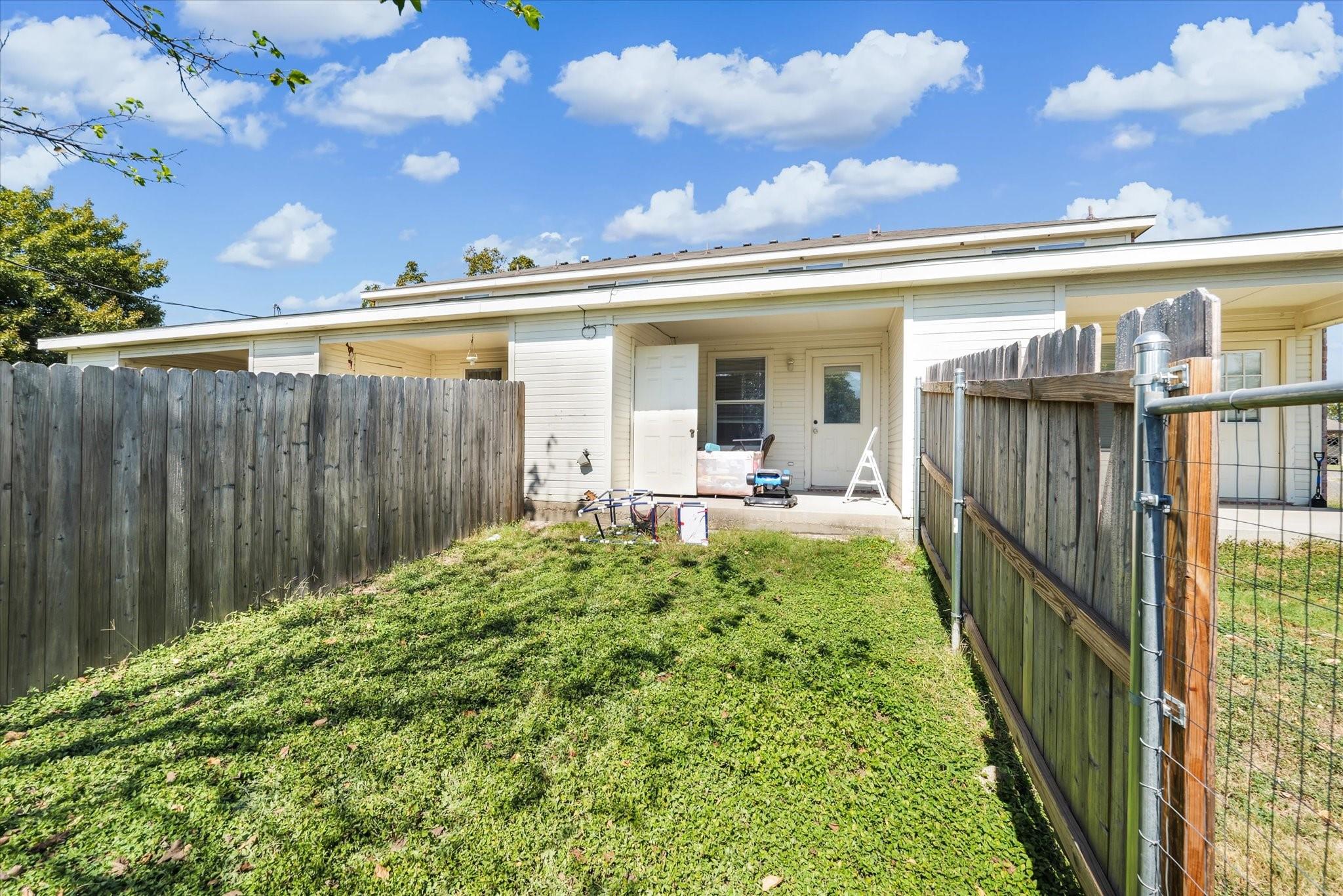 main property photo 6