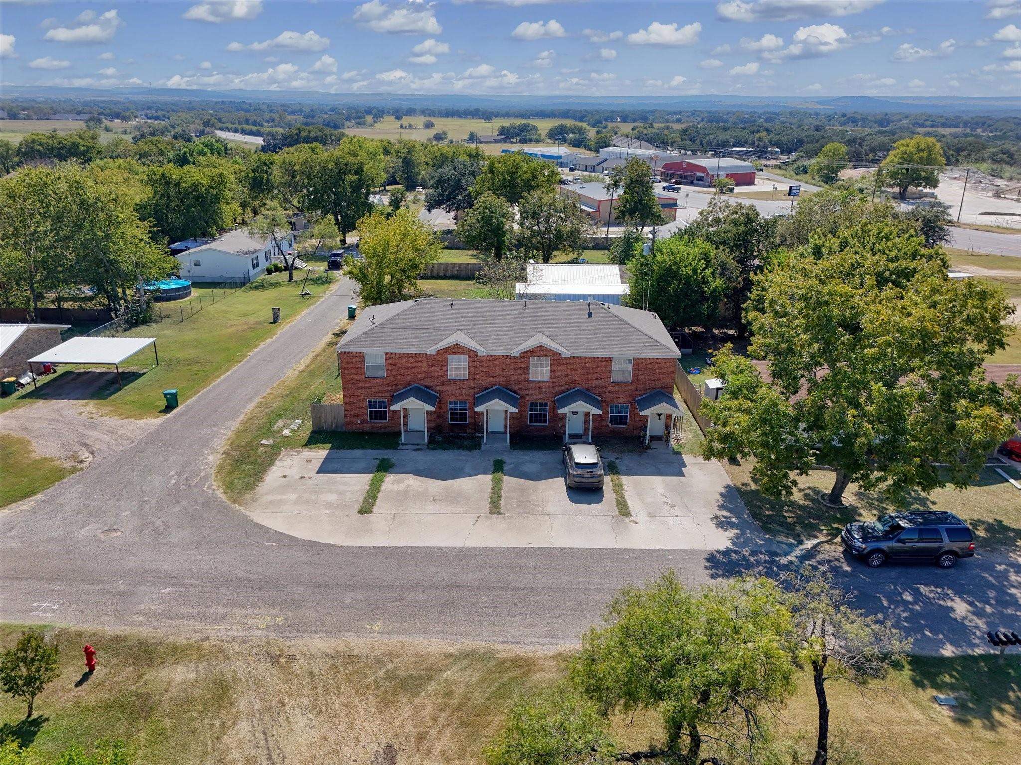 main property photo 9