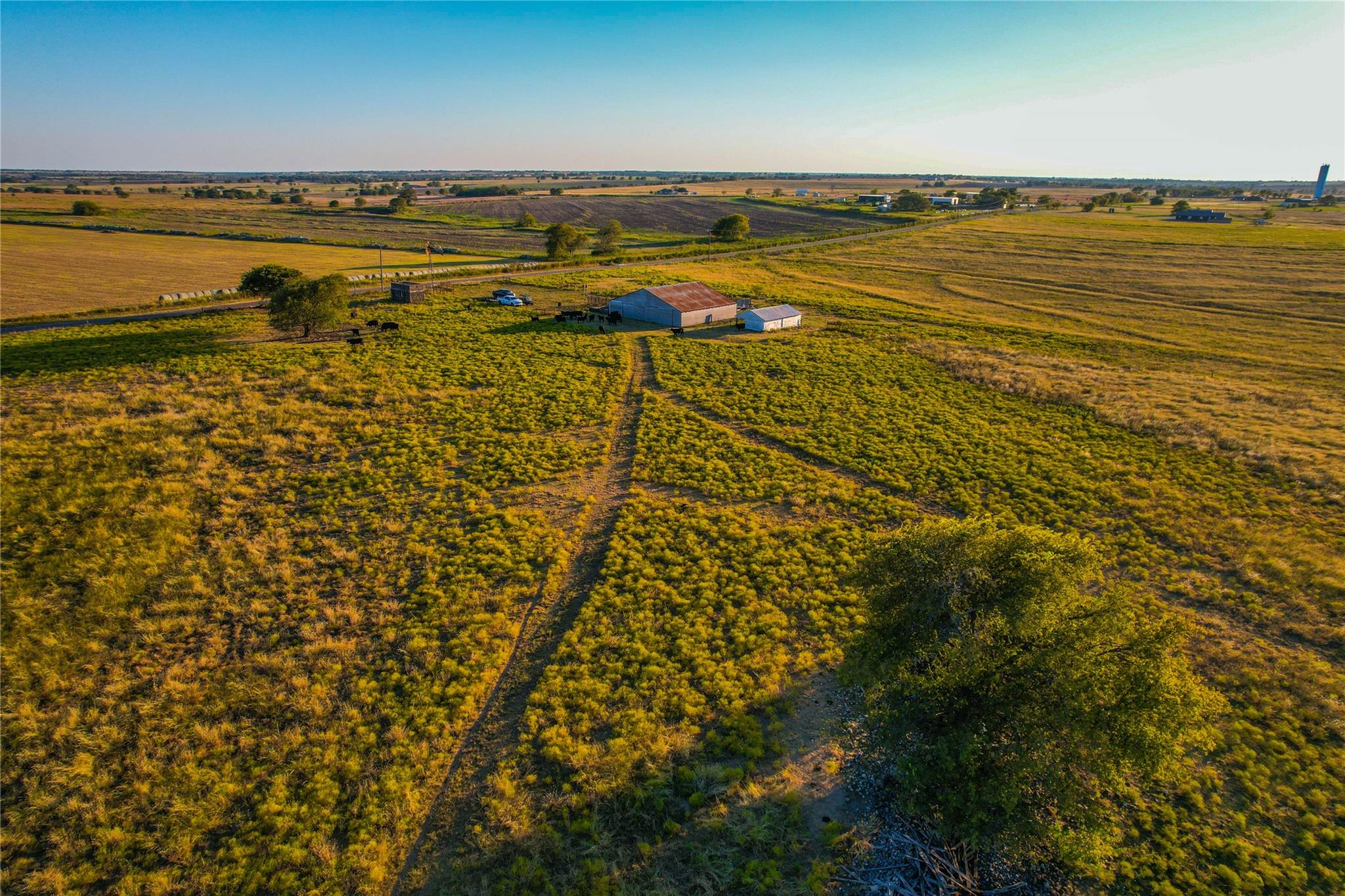 main property photo 21