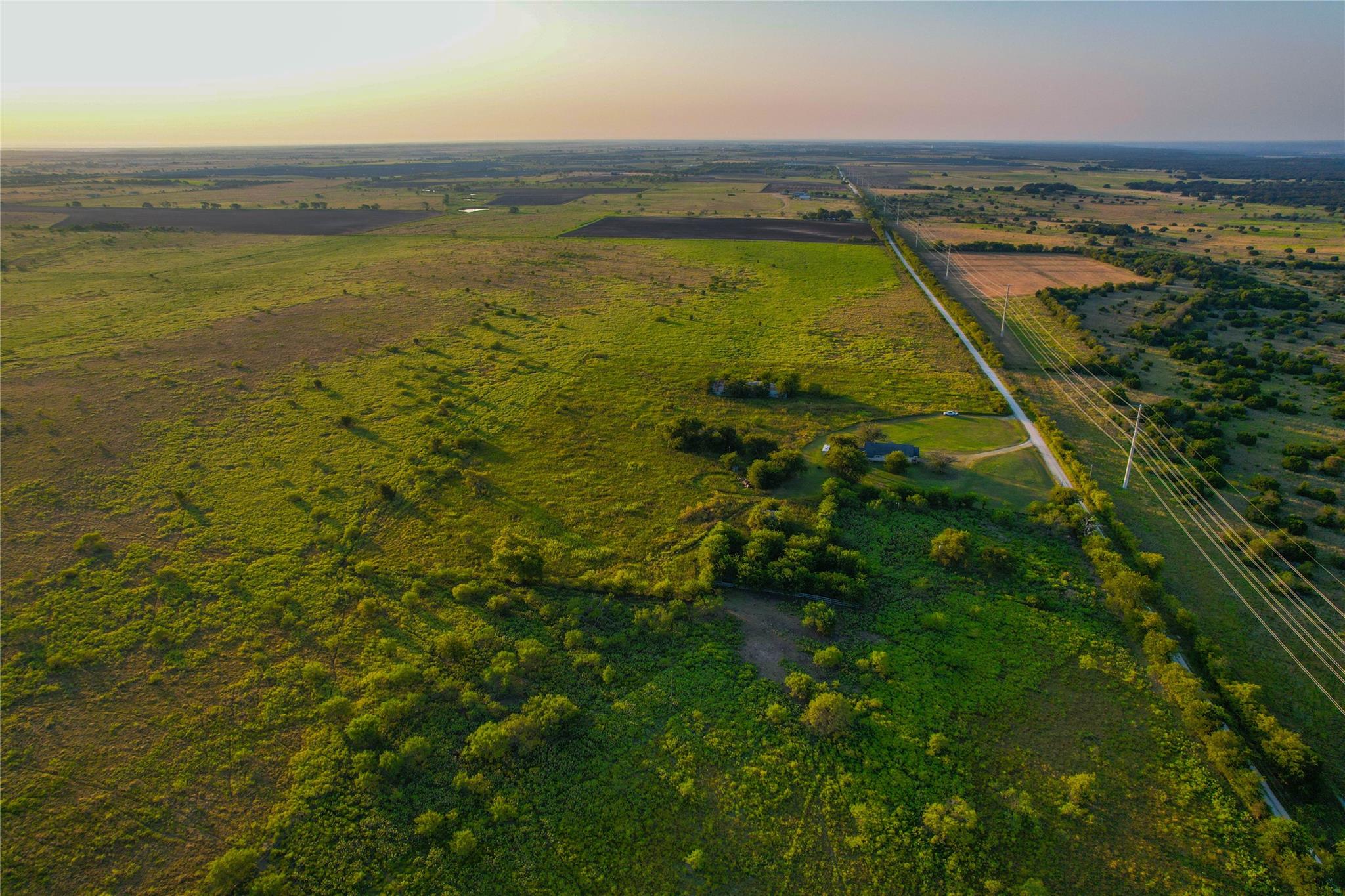 main property photo 38