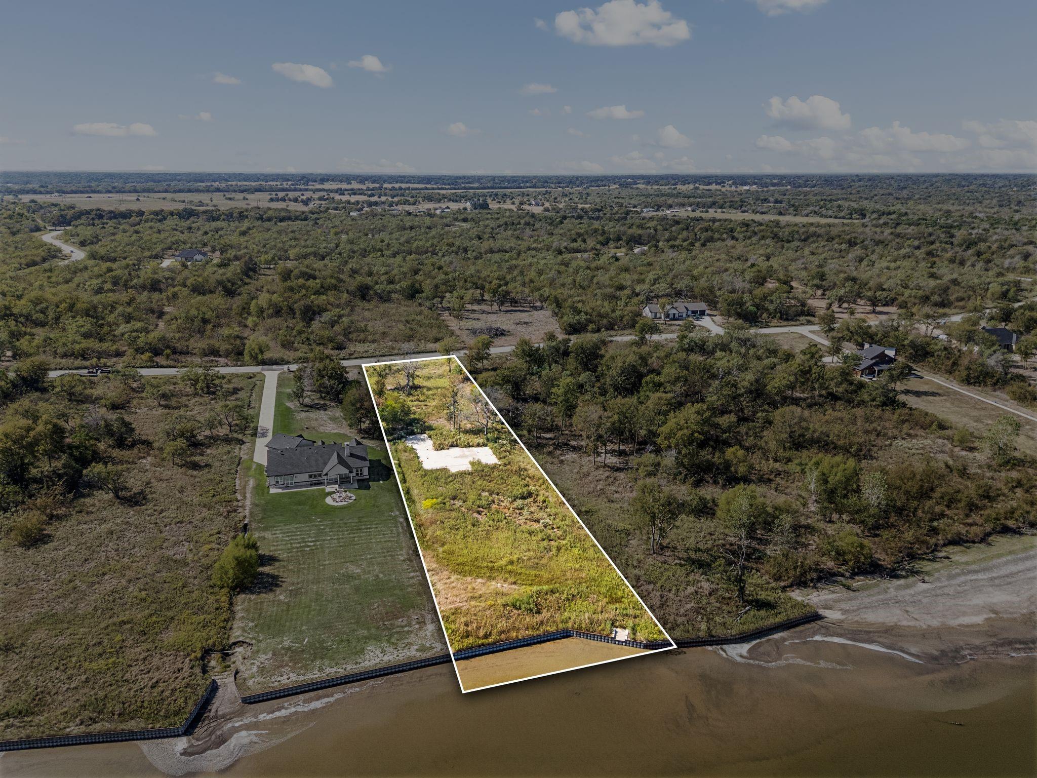 main property photo 24