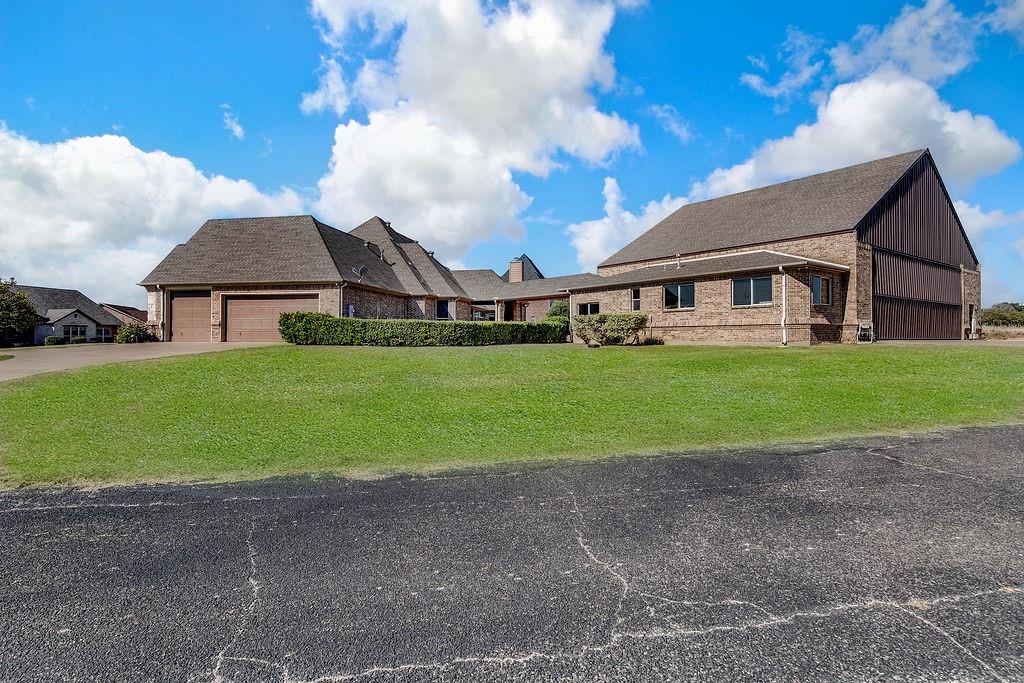 main property photo 37