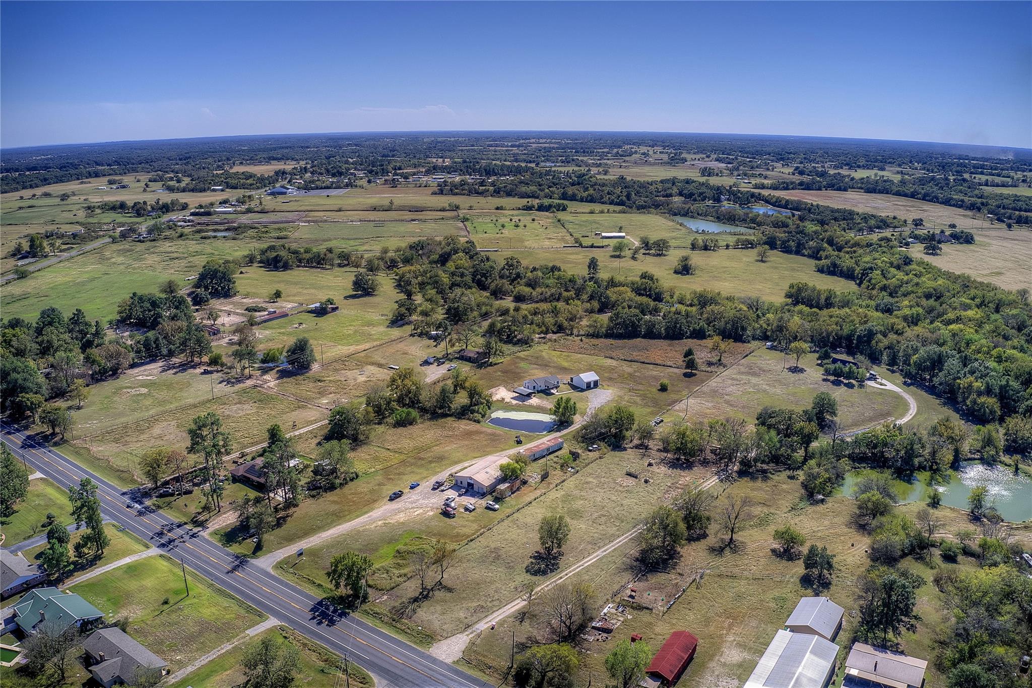 main property photo 31