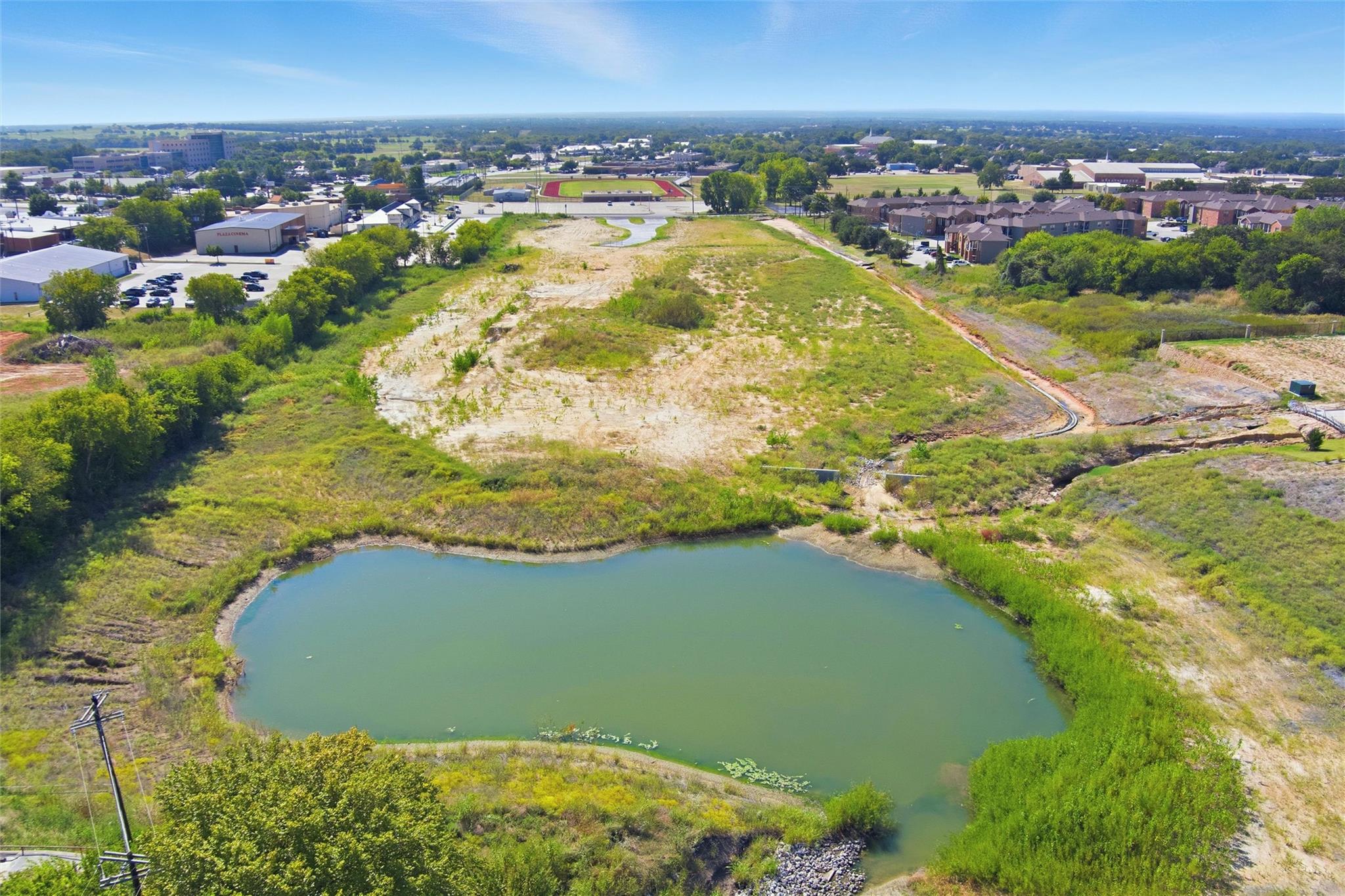 main property photo 16