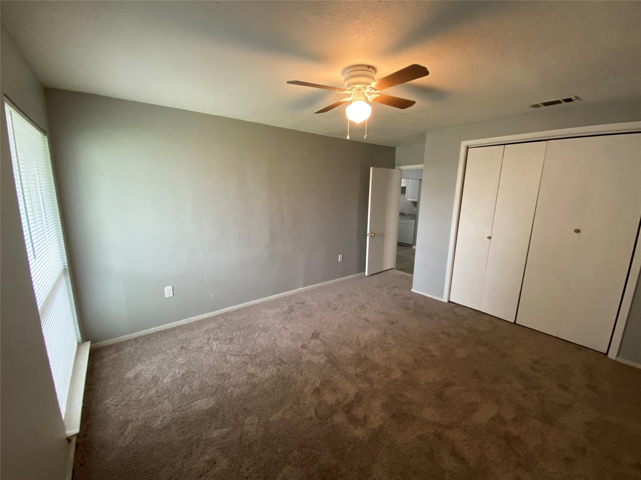 property viewer photo 7
