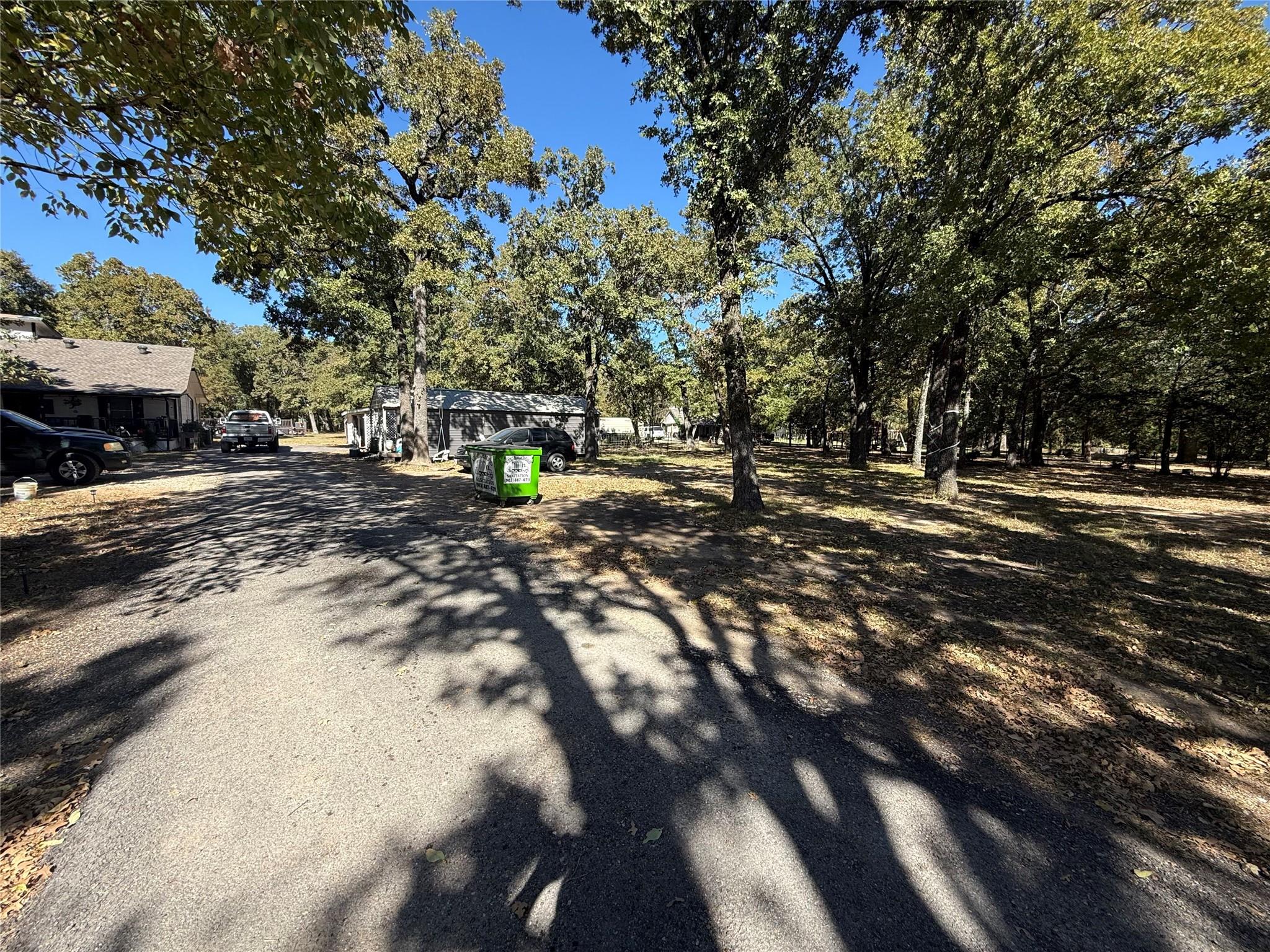 main property photo 16