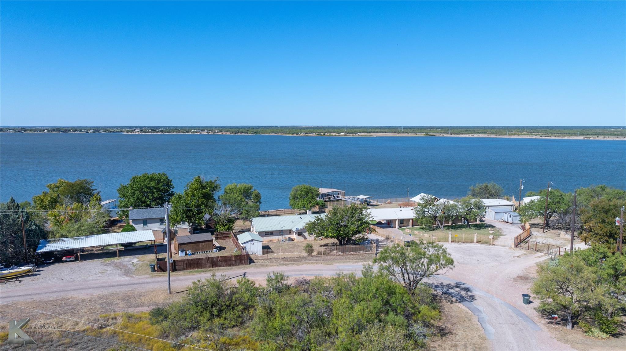 main property photo 29