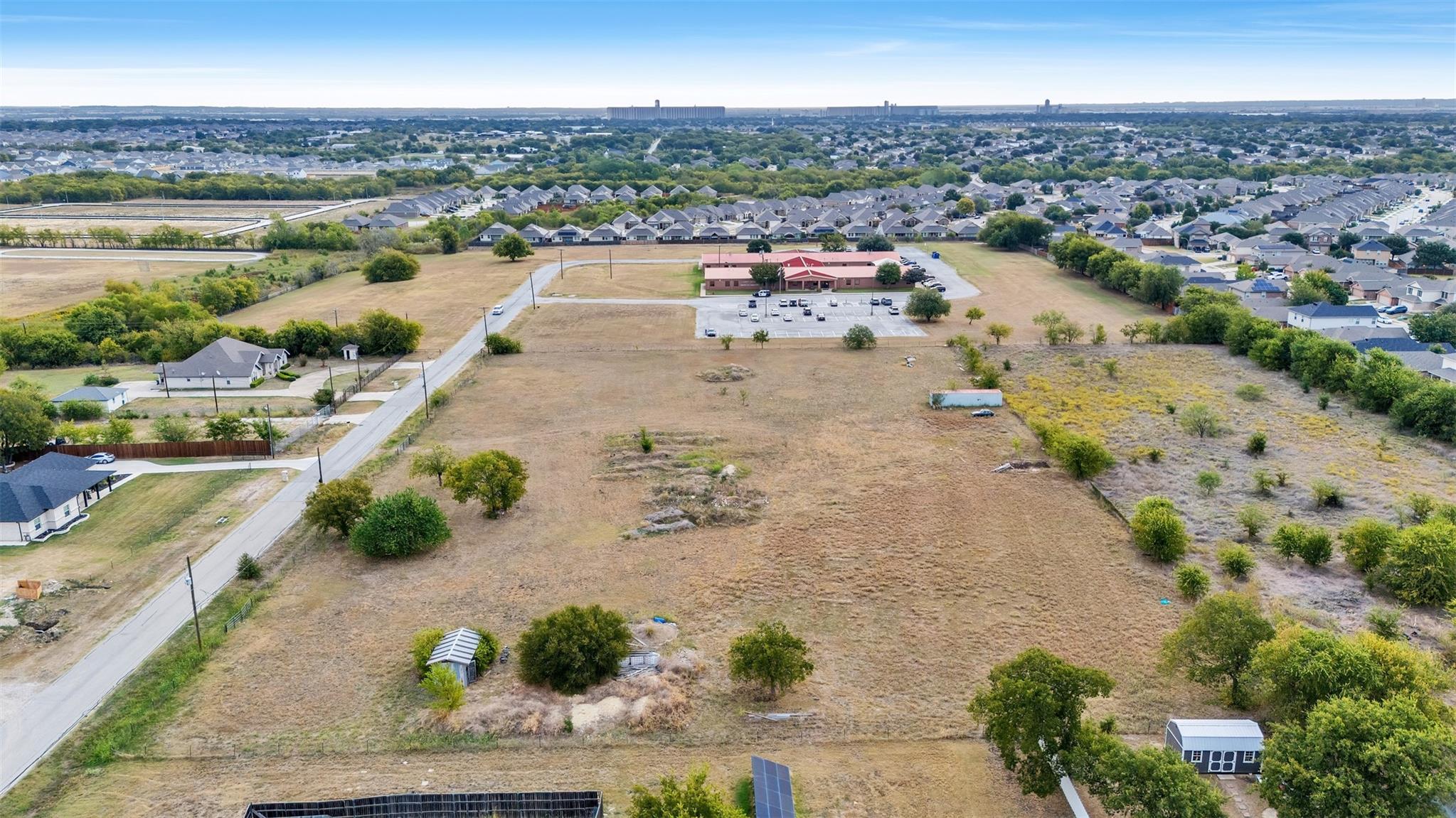 main property photo 3