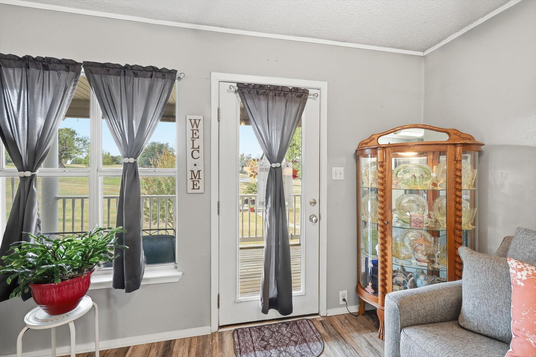 main property photo 4