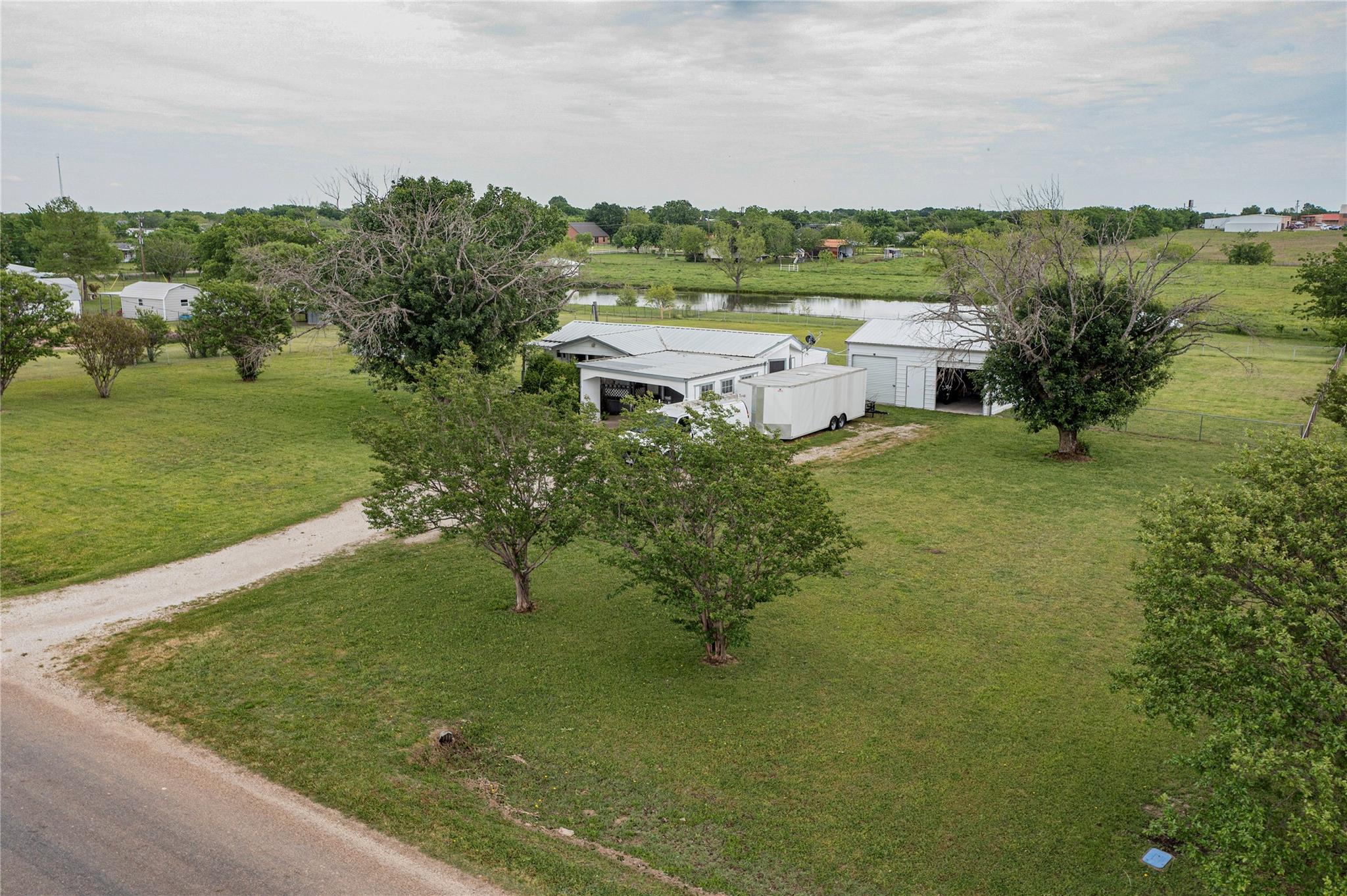 main property photo 7