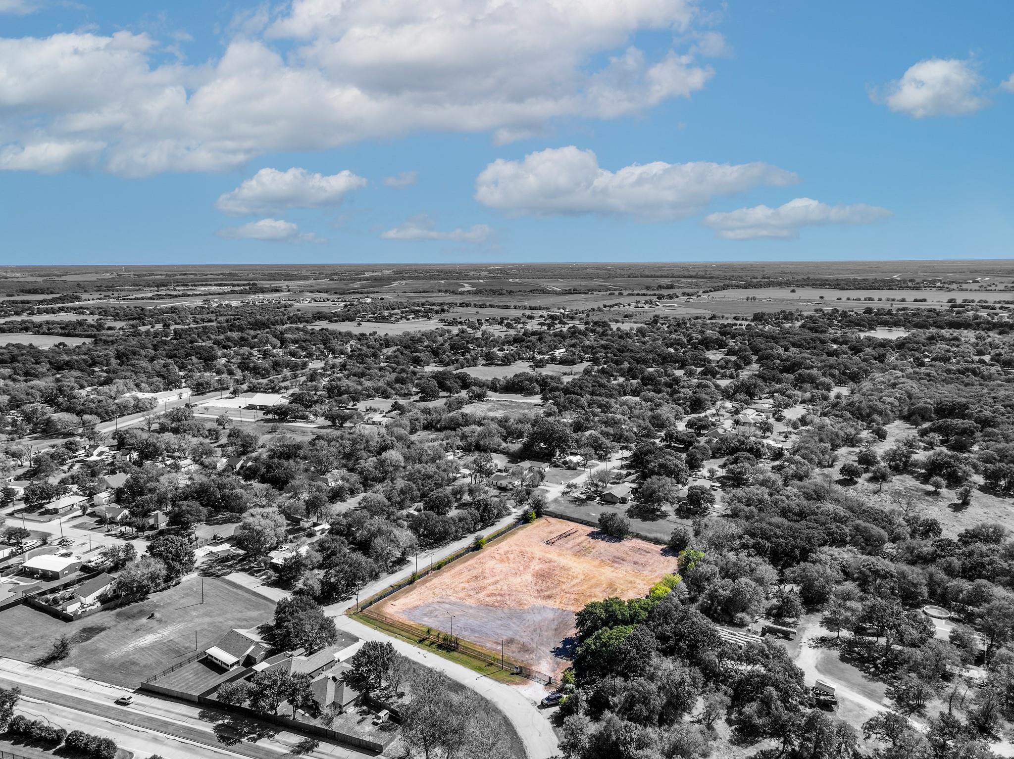 main property photo 7