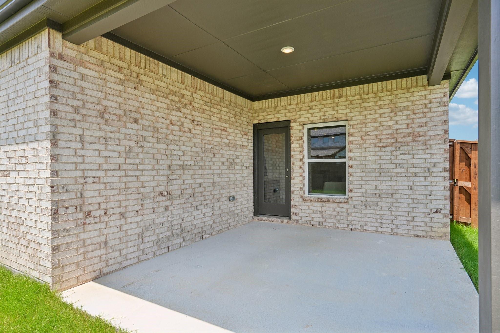 main property photo 22