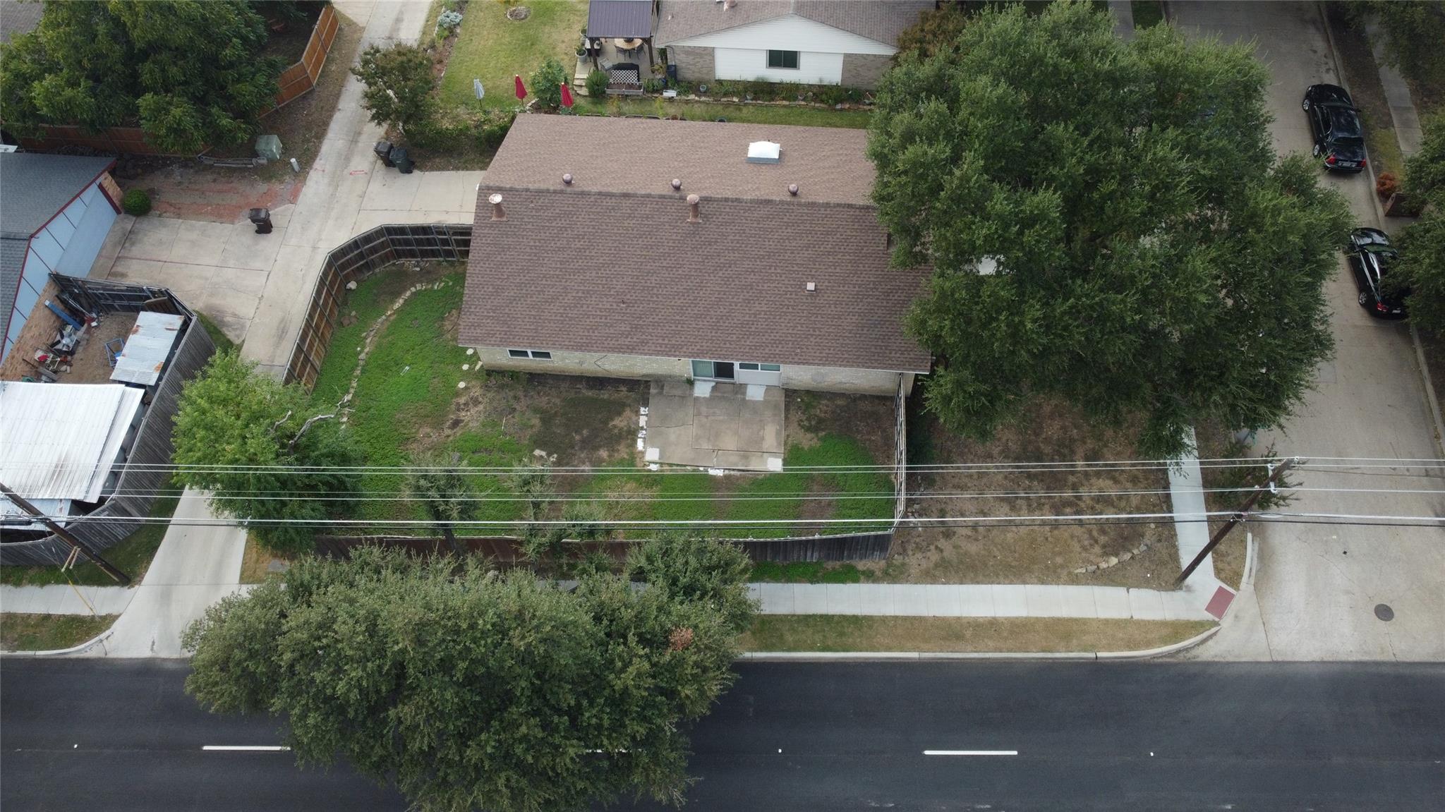 main property photo 24