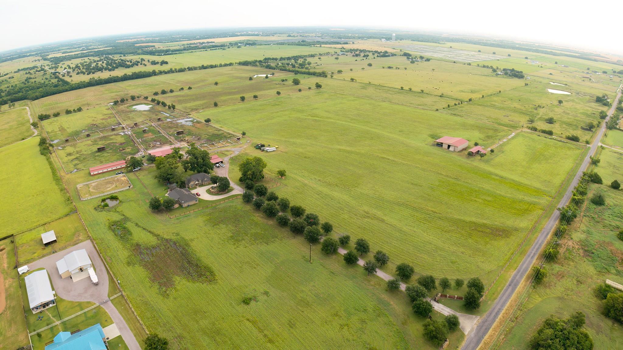 main property photo 32