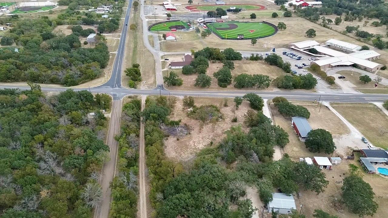 main property photo 3