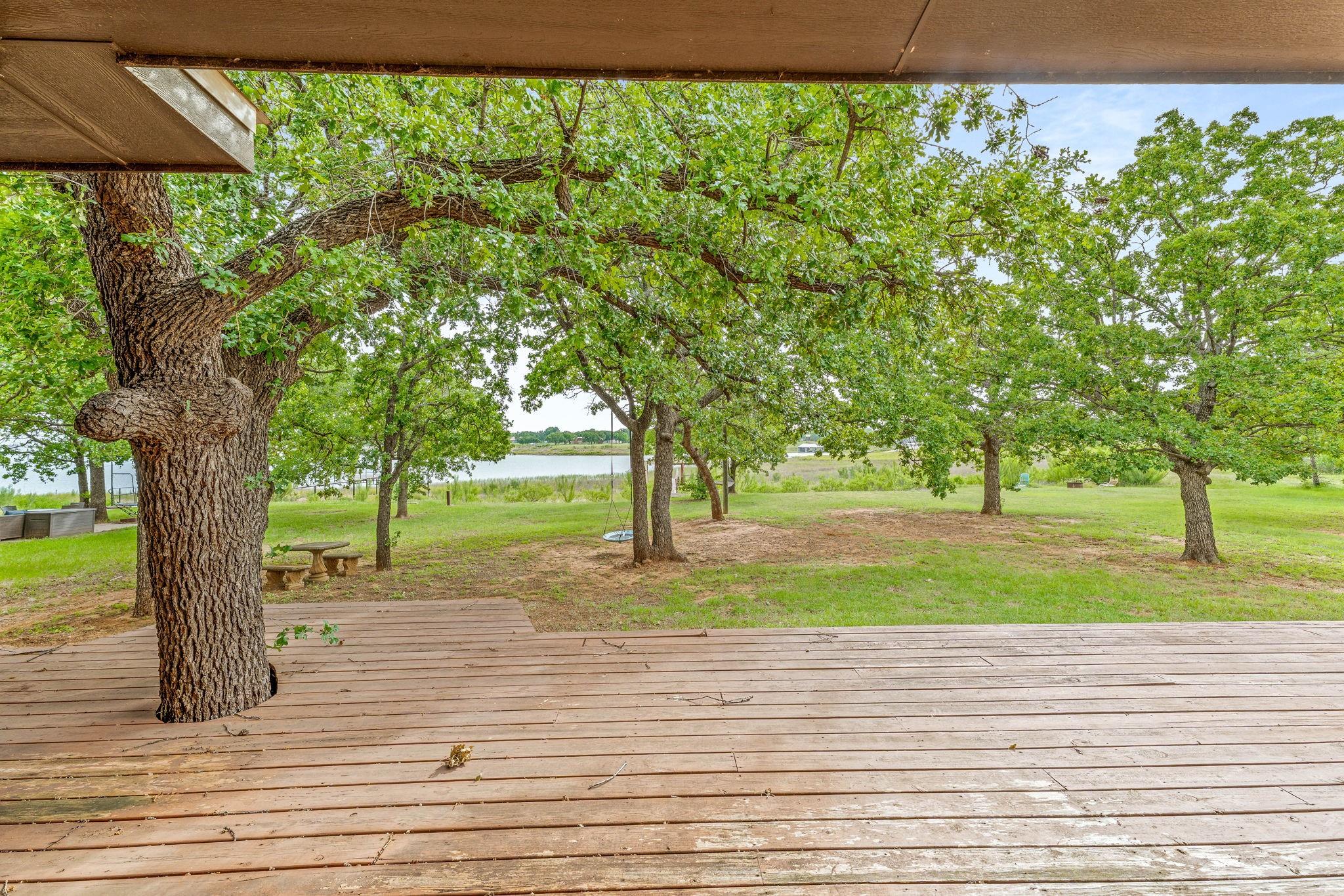 main property photo 22