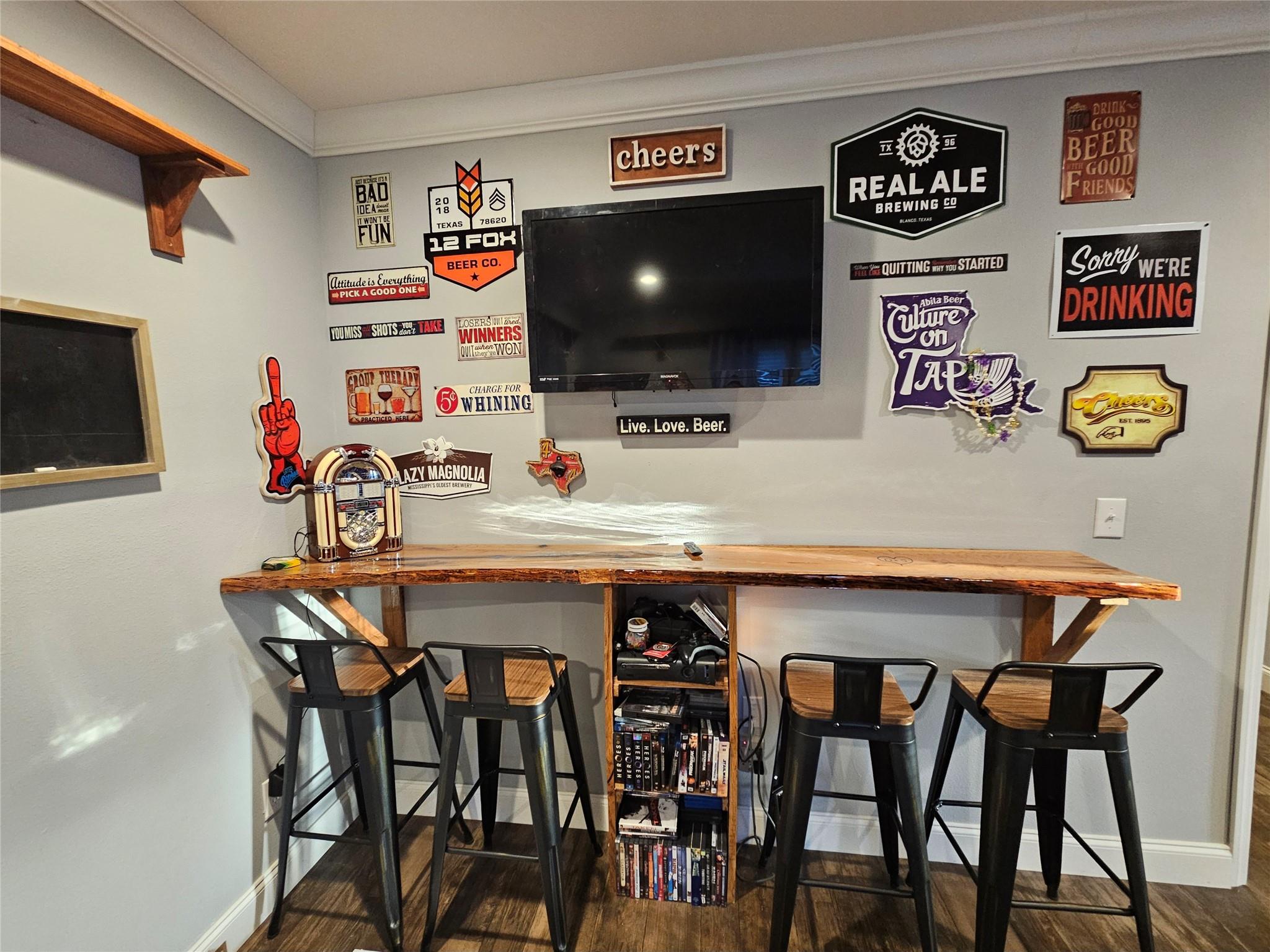 main property photo 15