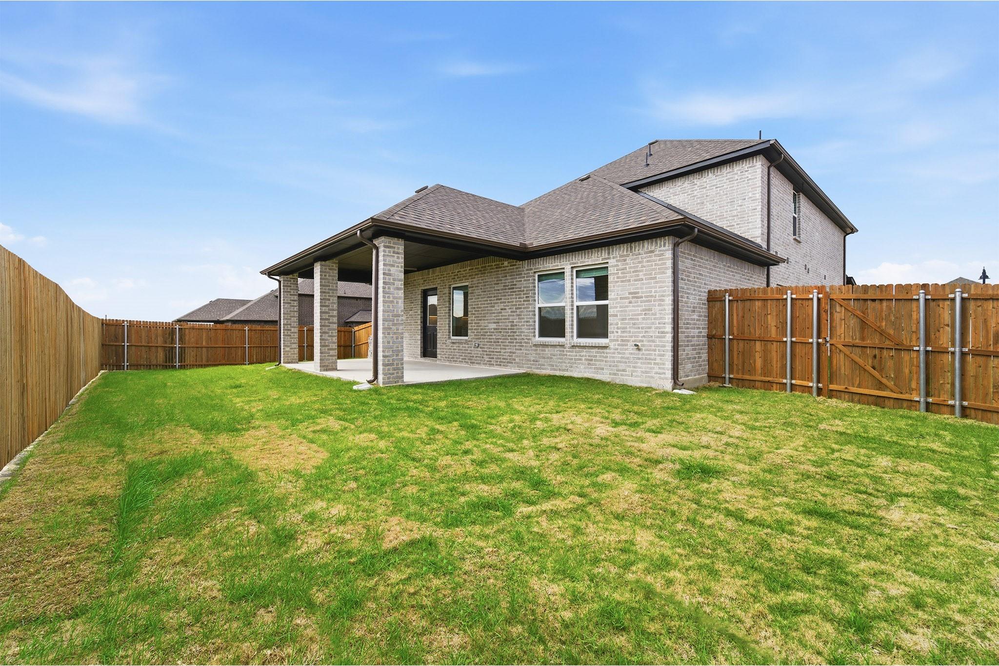 main property photo 3