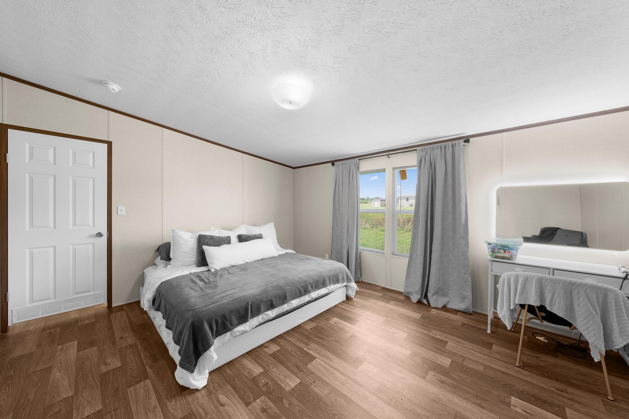 property viewer photo 21