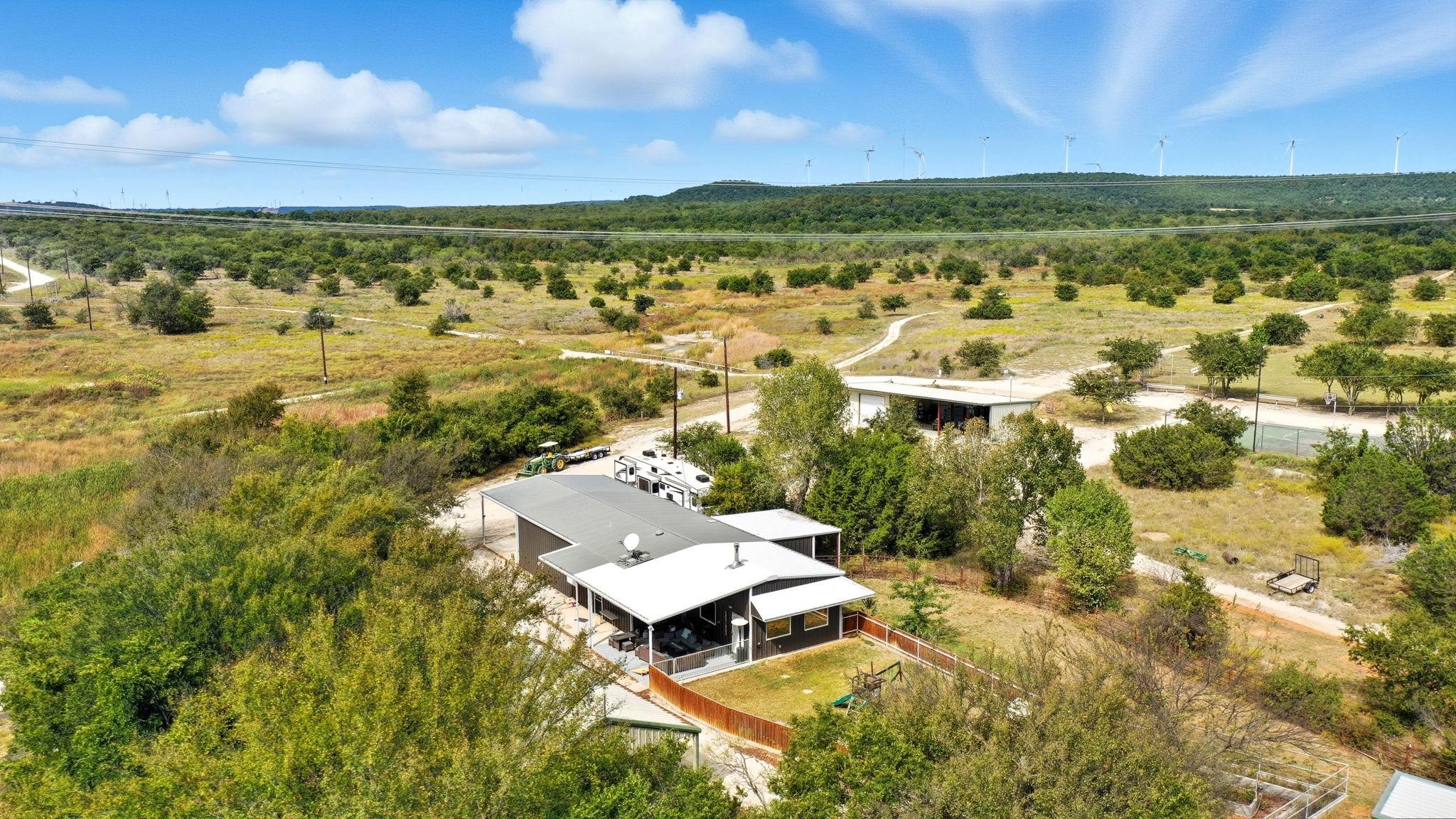 main property photo 17