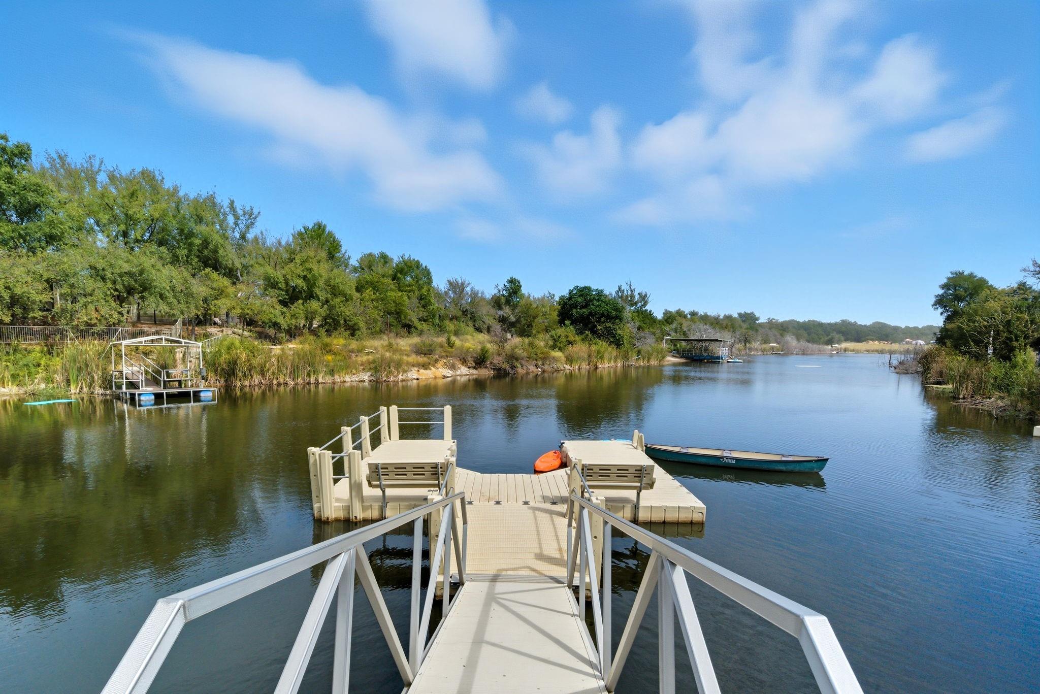 main property photo 24