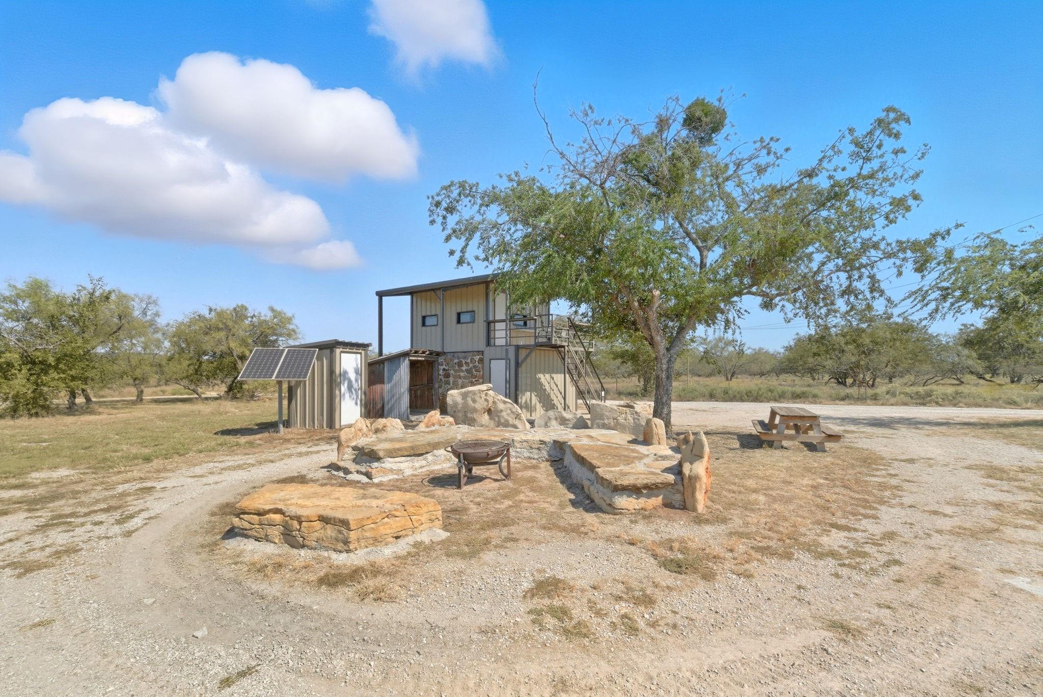 main property photo 27
