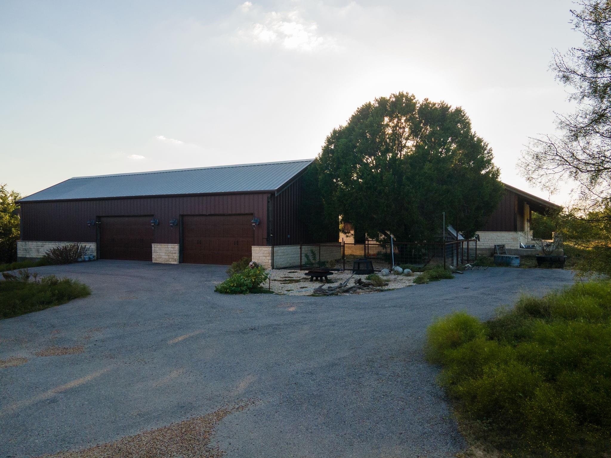 main property photo 21