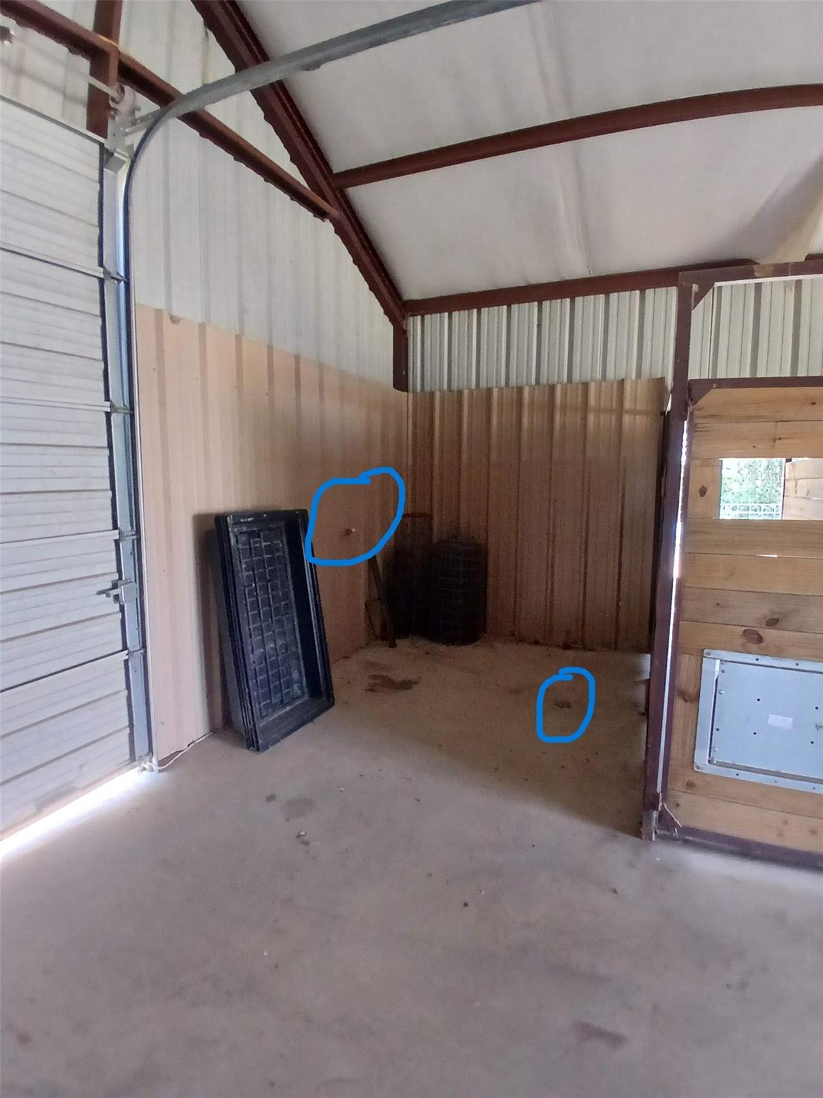main property photo 39