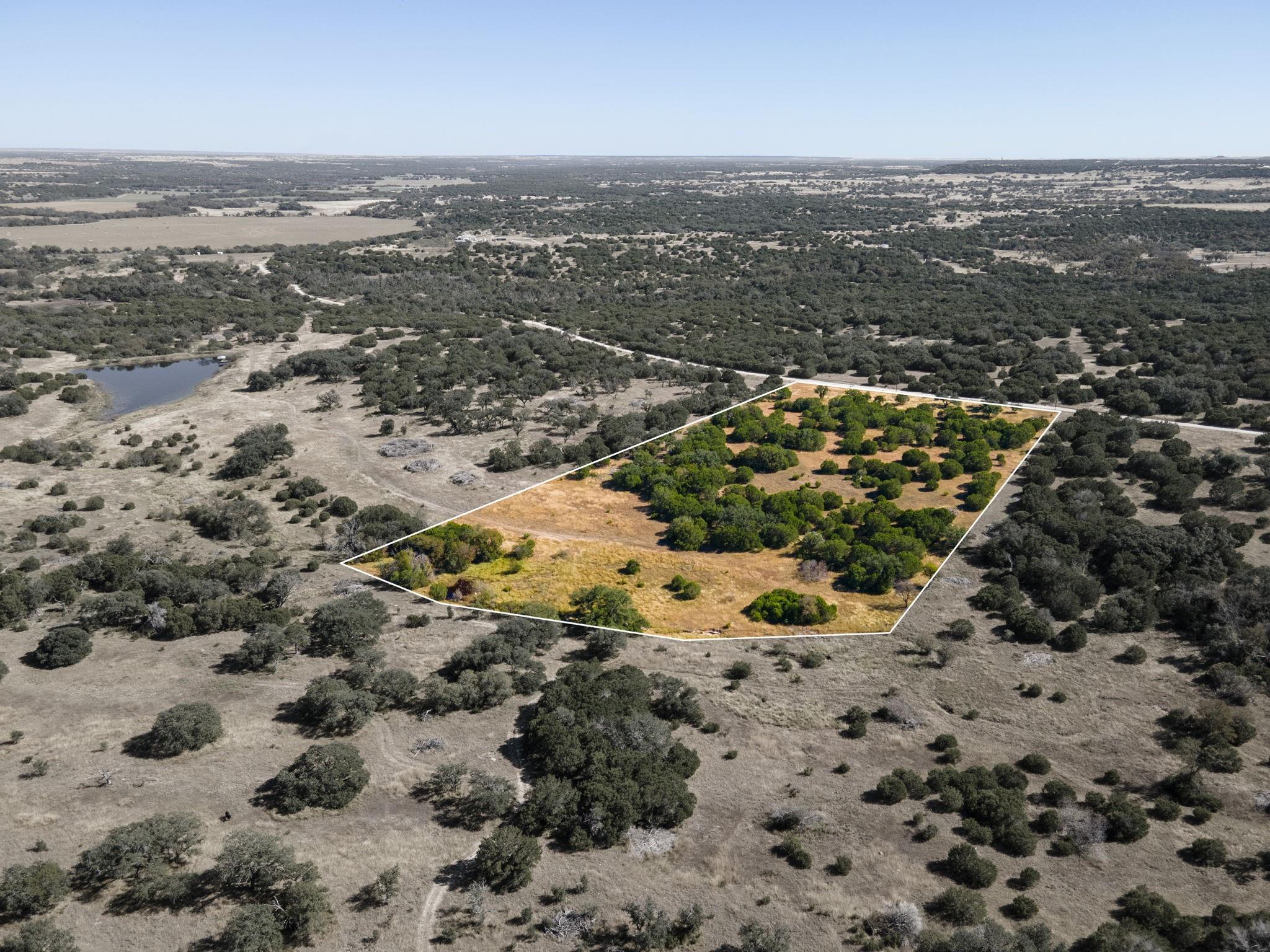 main property photo 15
