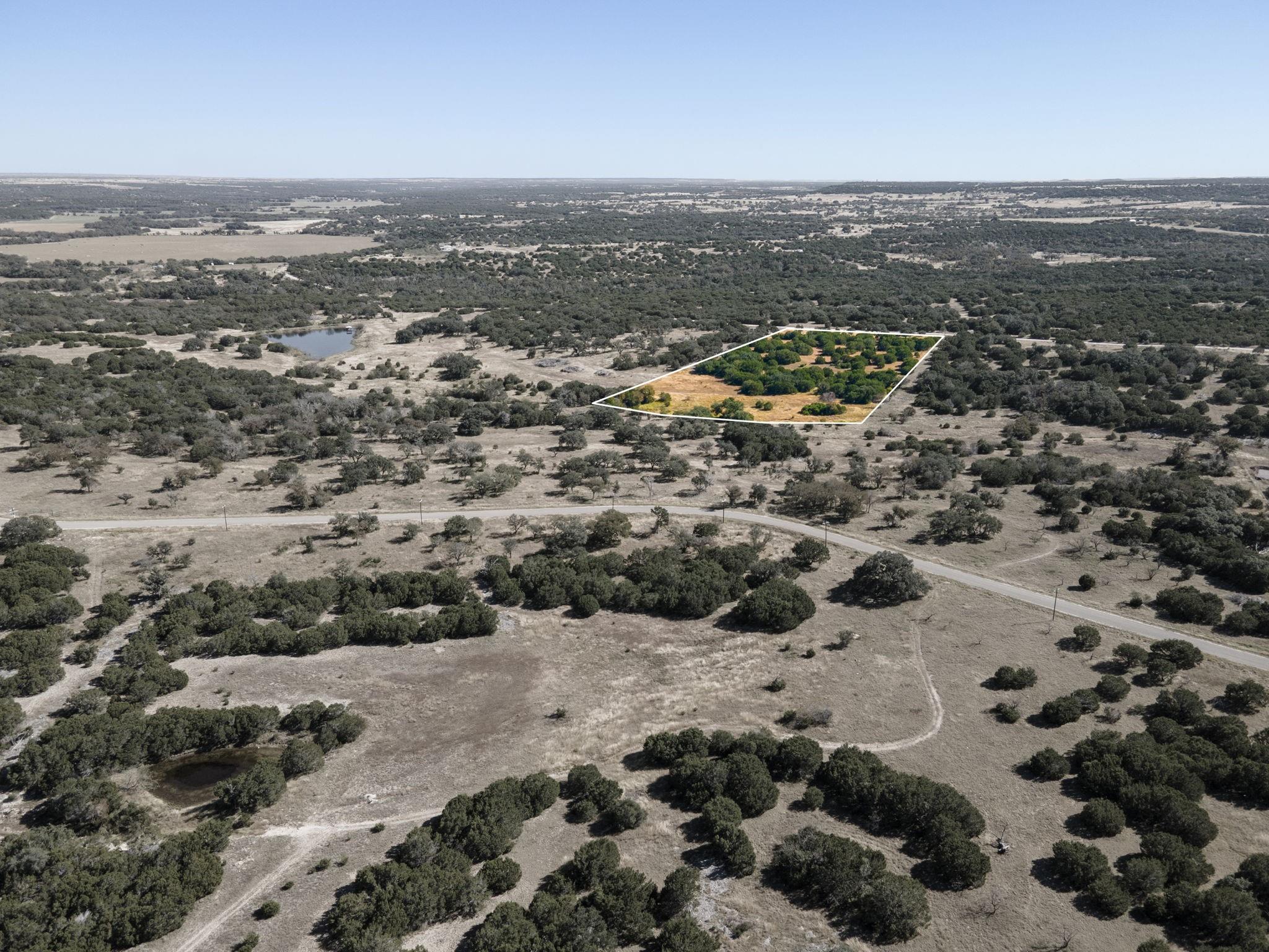 main property photo 19