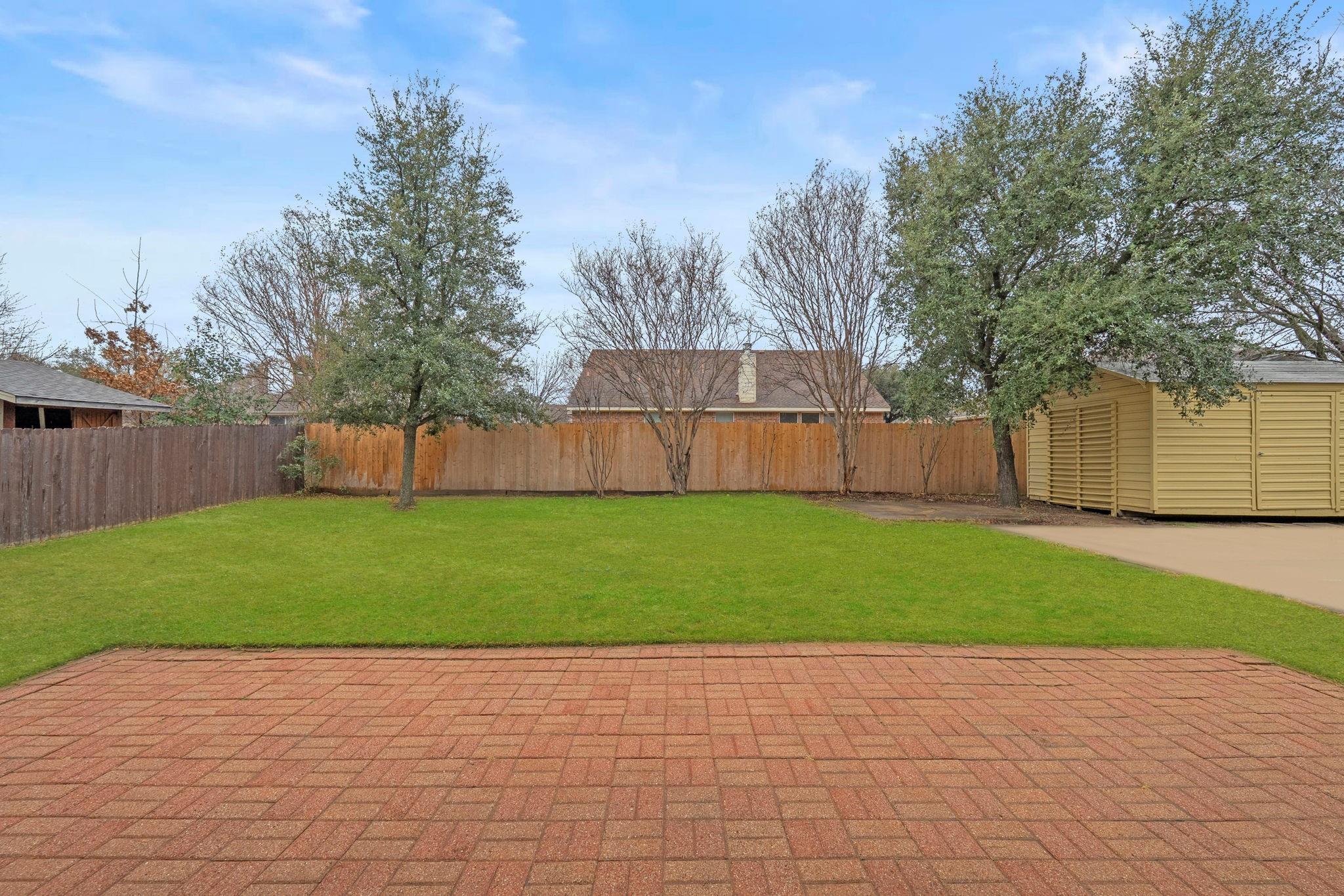 main property photo 26