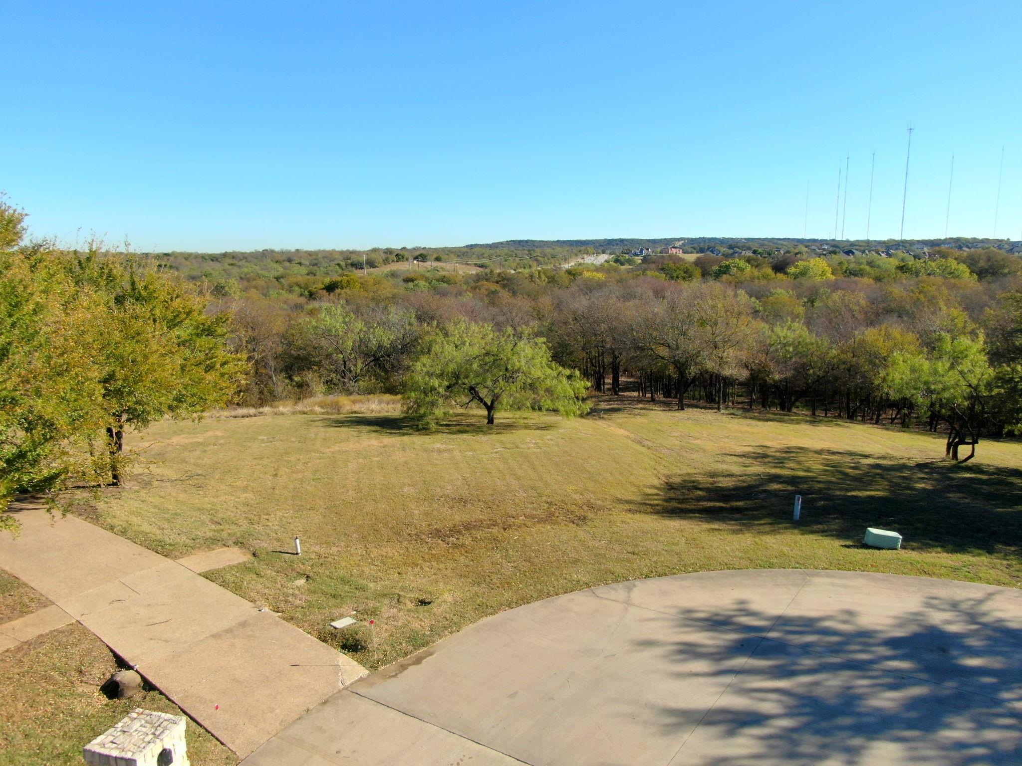 main property photo 13