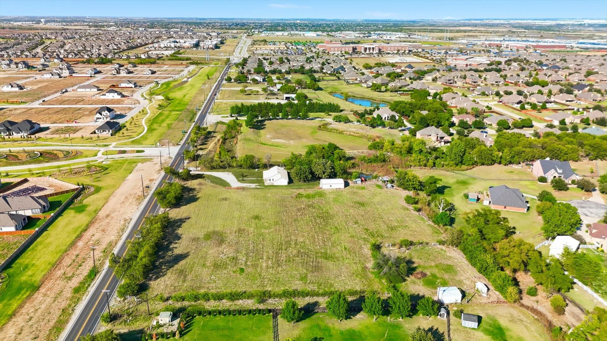 main property photo 22