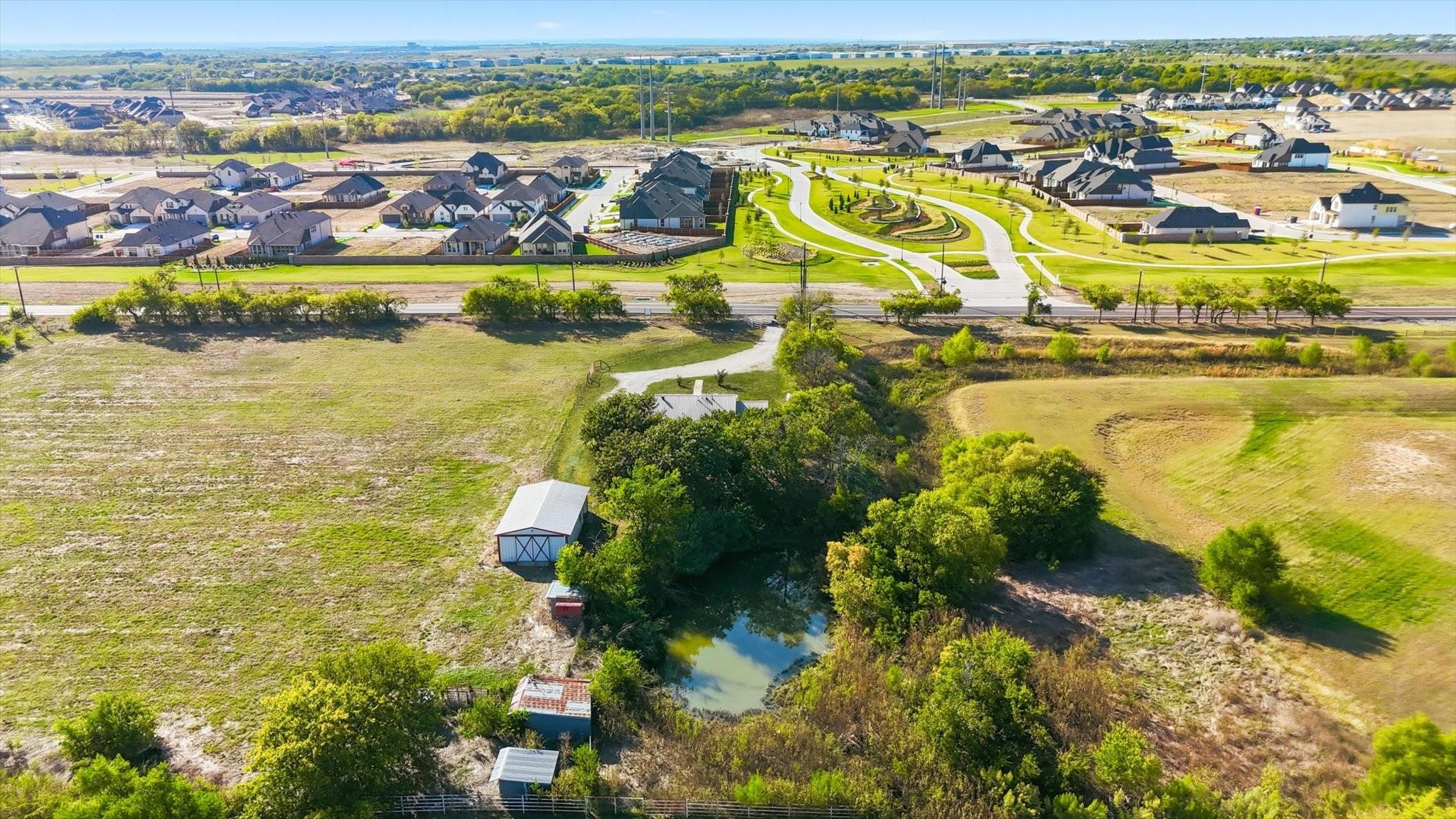 main property photo 27