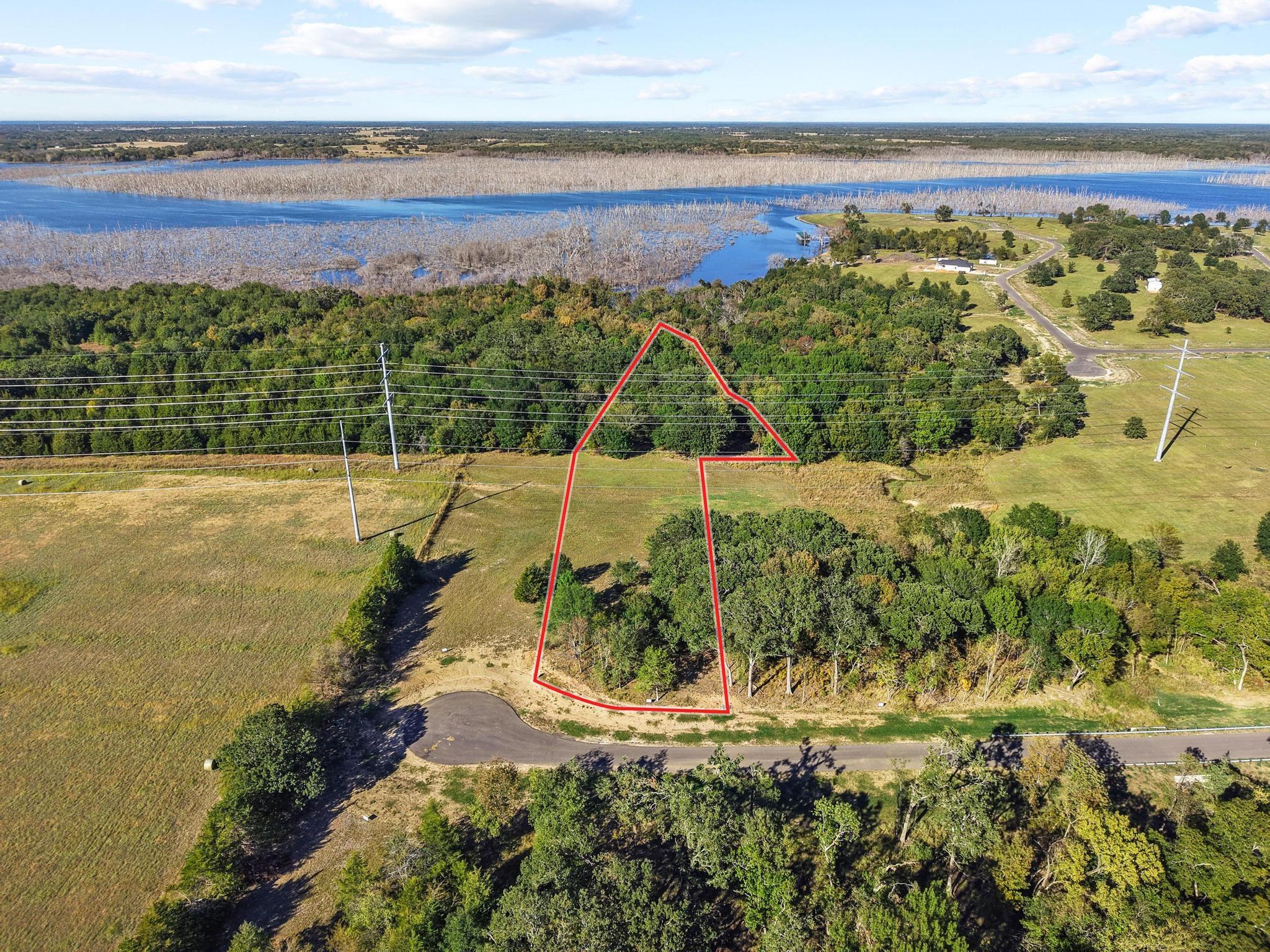 main property photo 10
