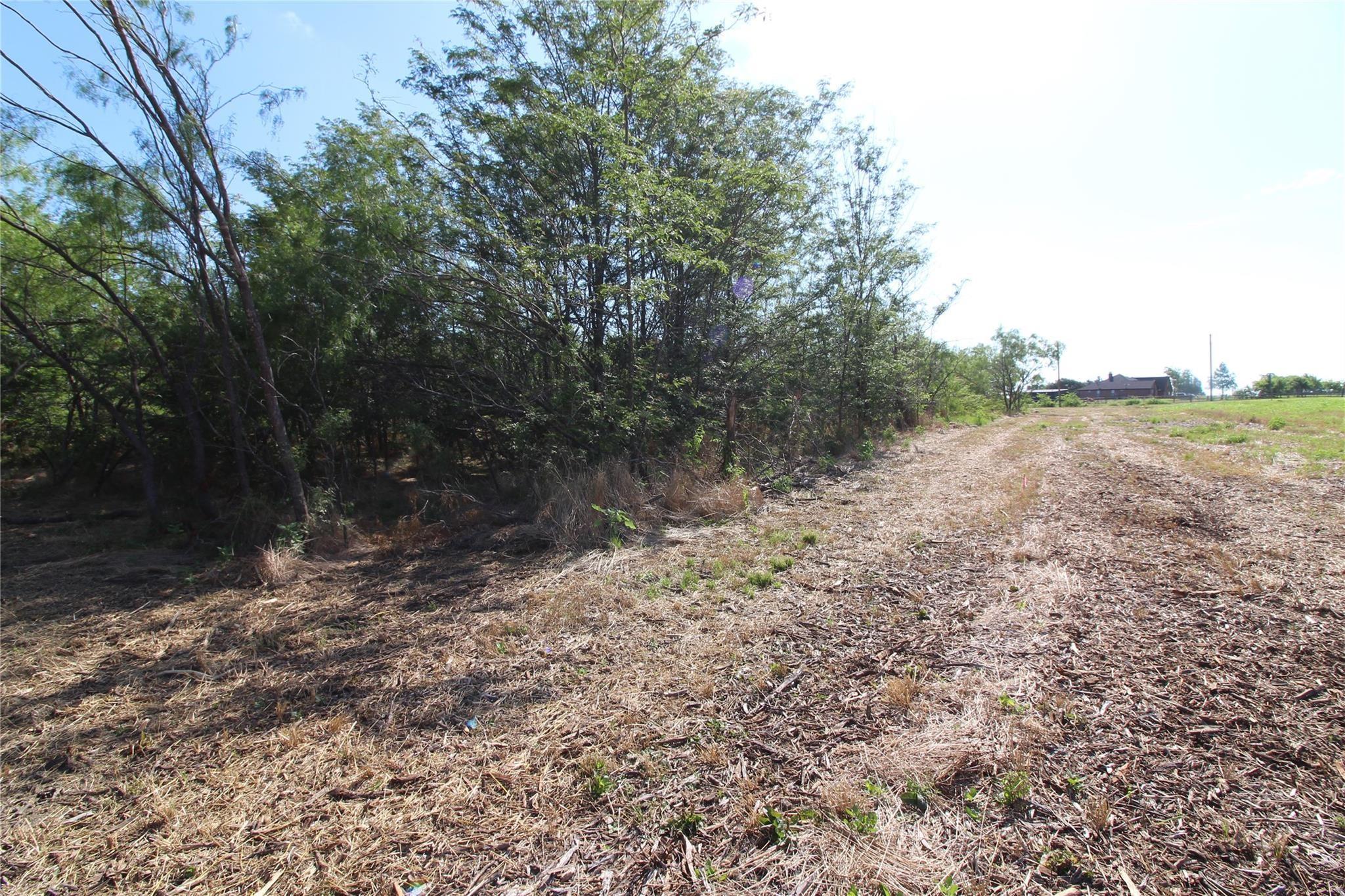 main property photo 15