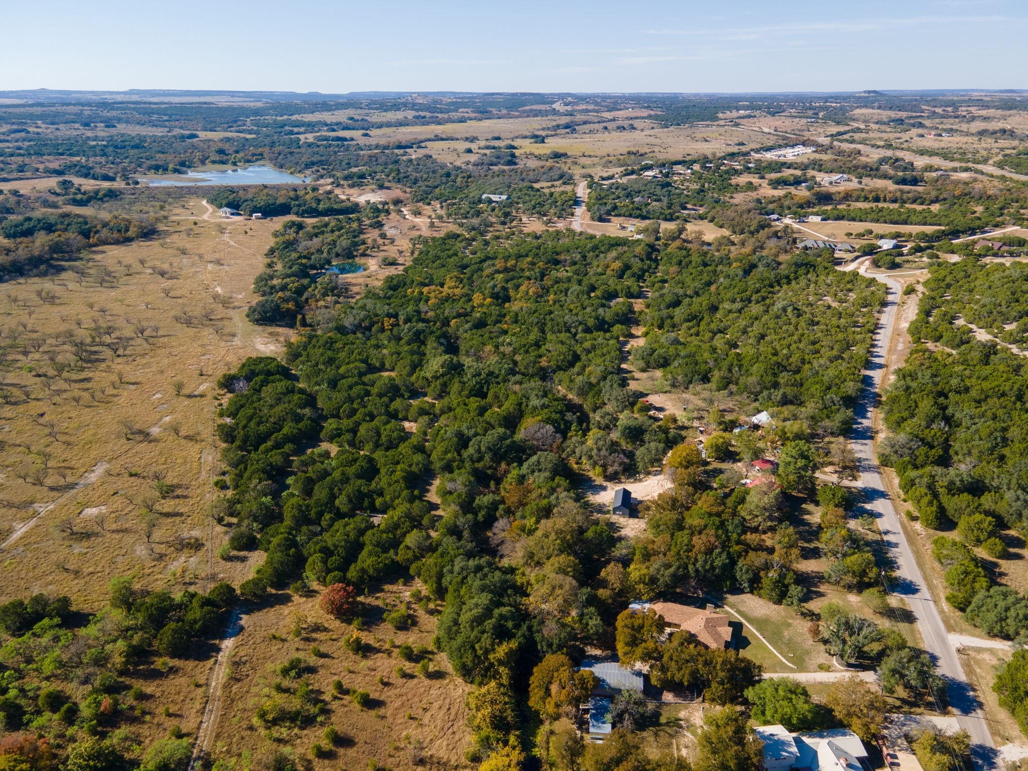 main property photo 14