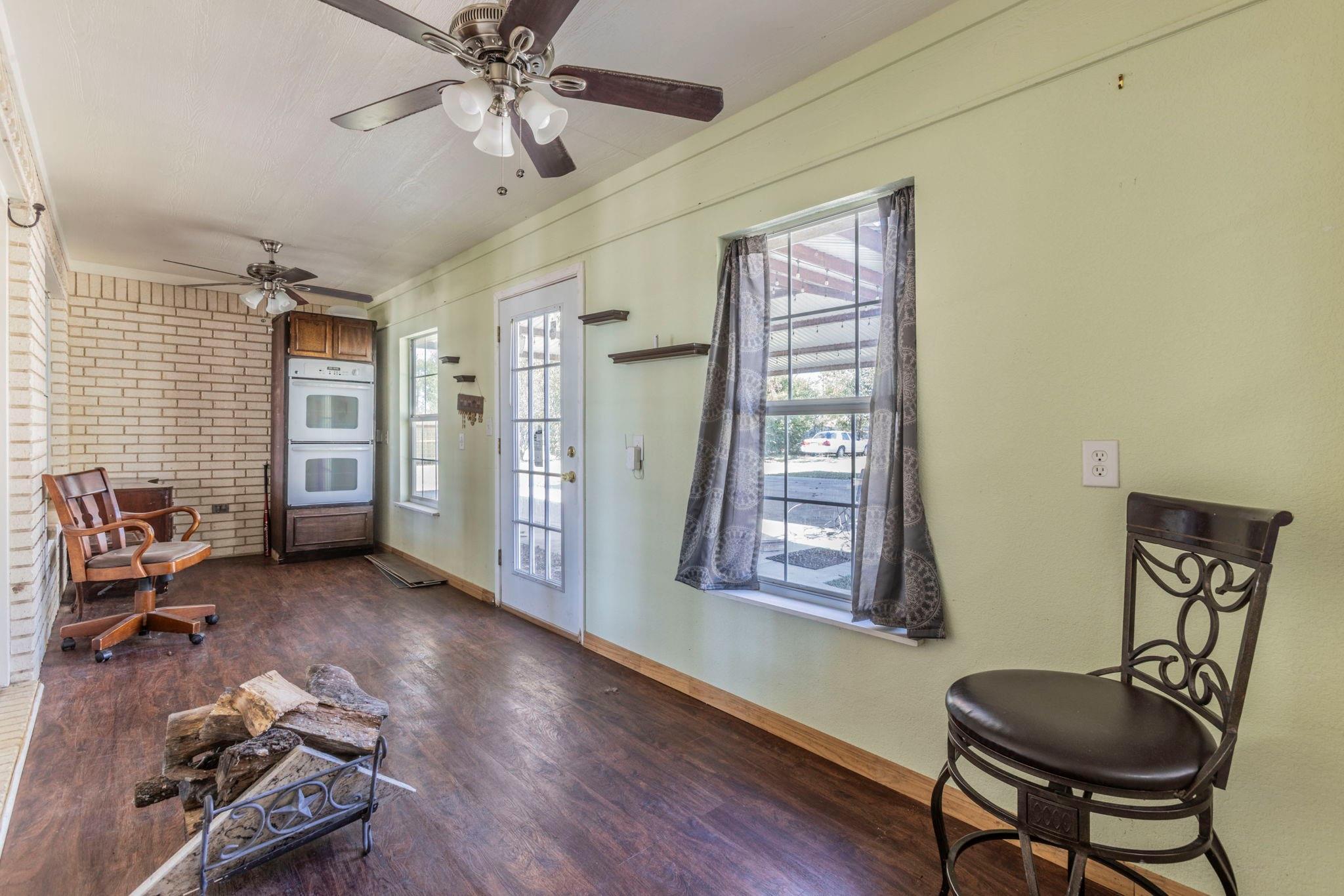 main property photo 18