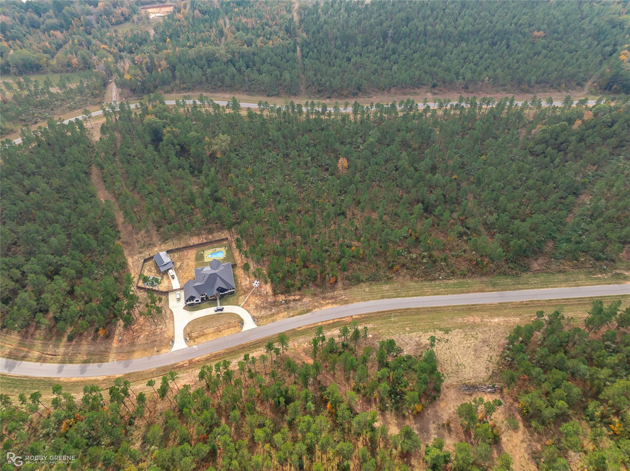 main property photo 6