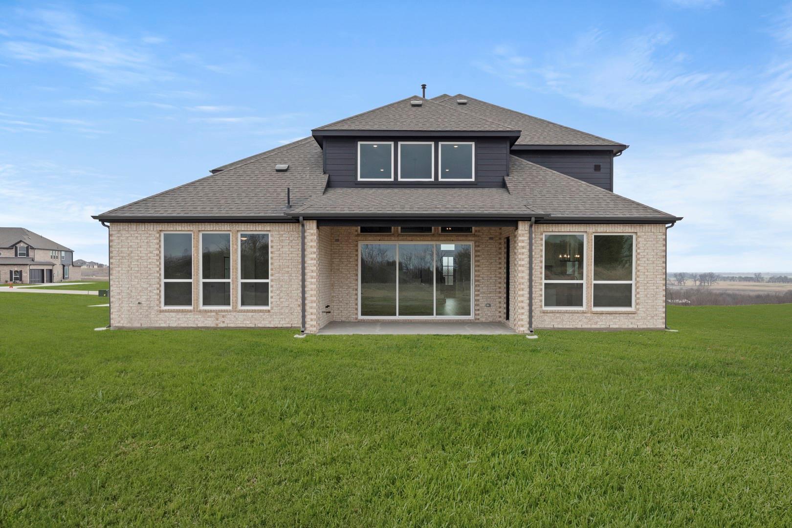 main property photo 27