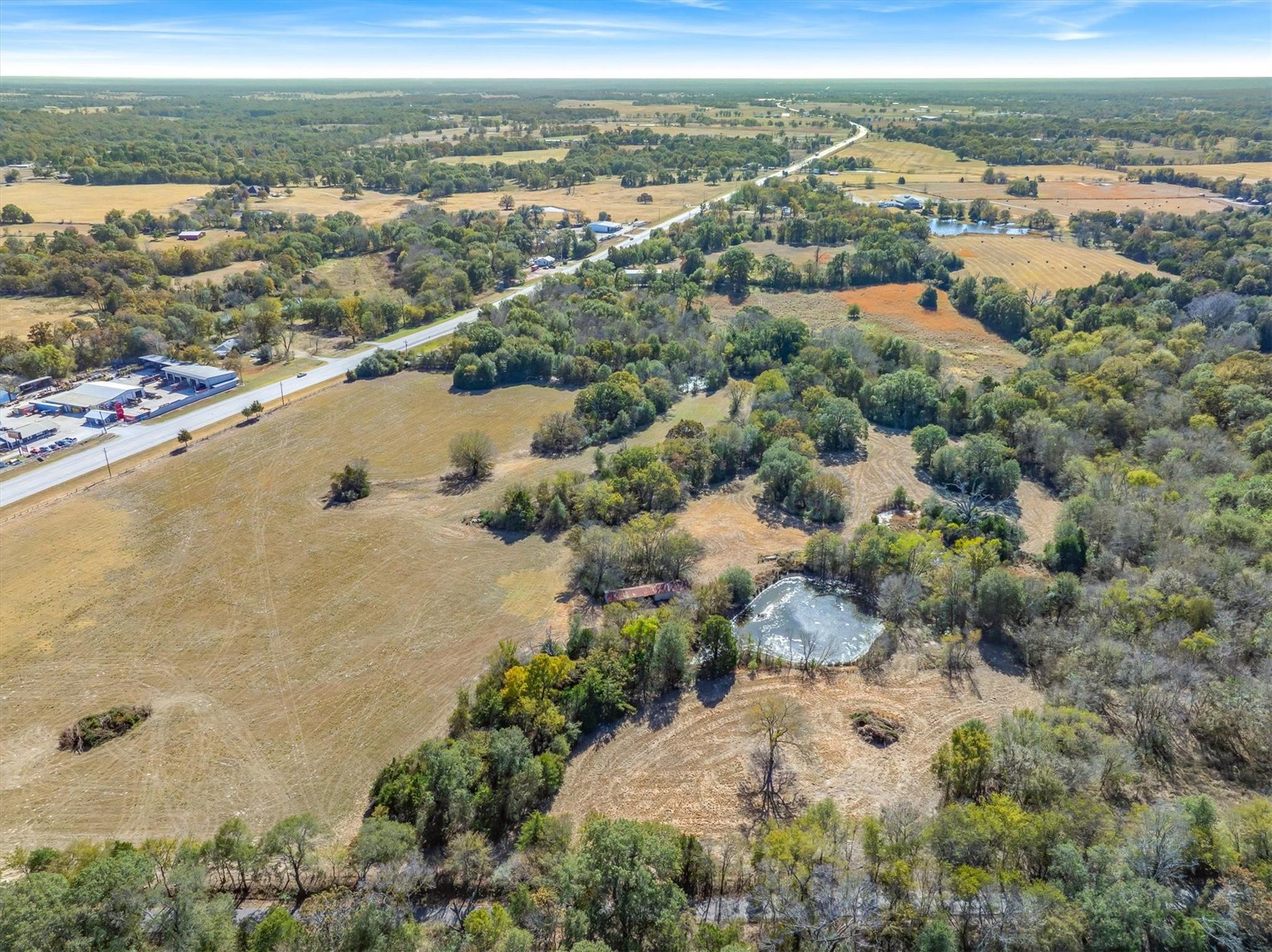 main property photo 13