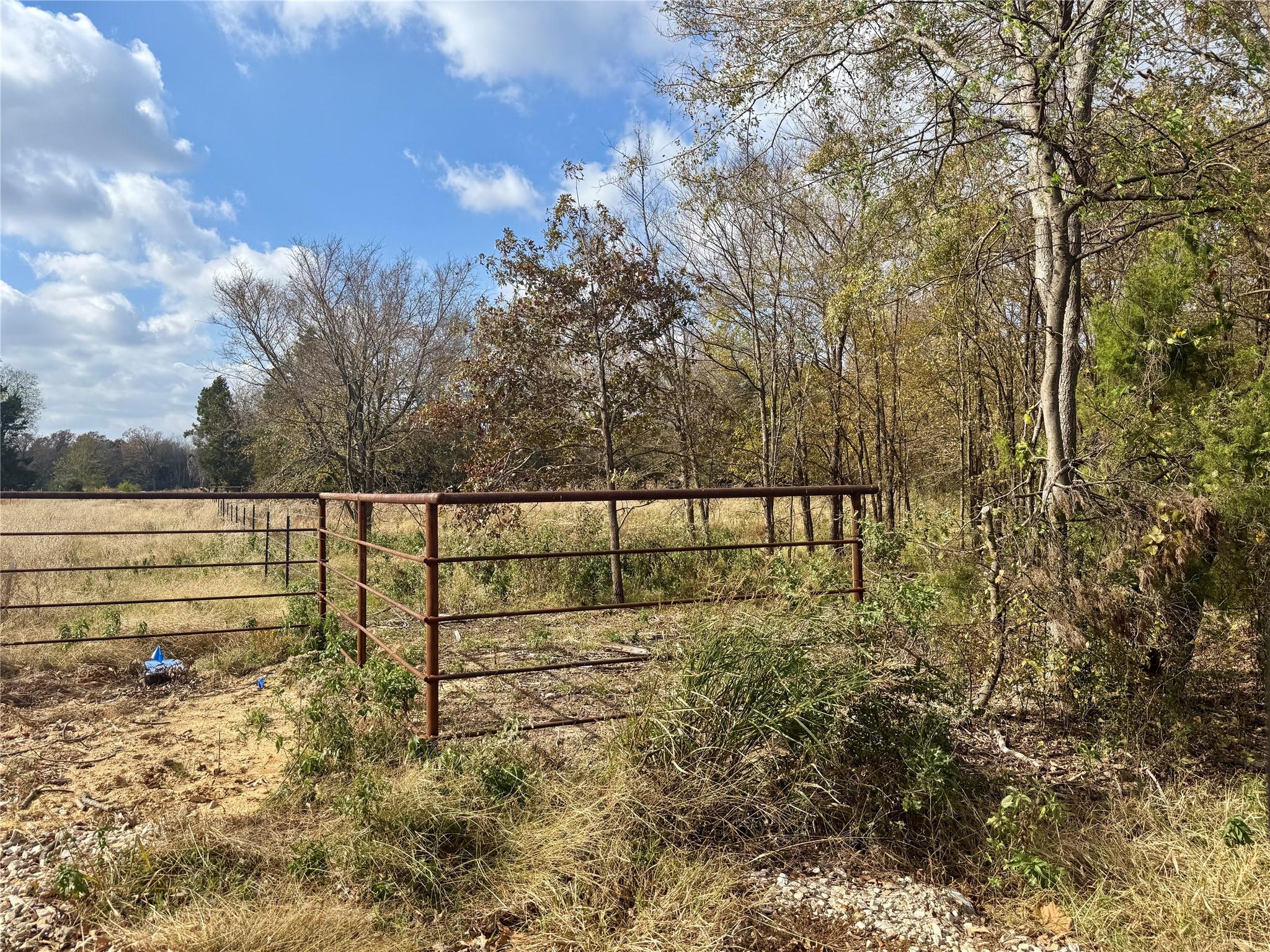 property viewer photo 19