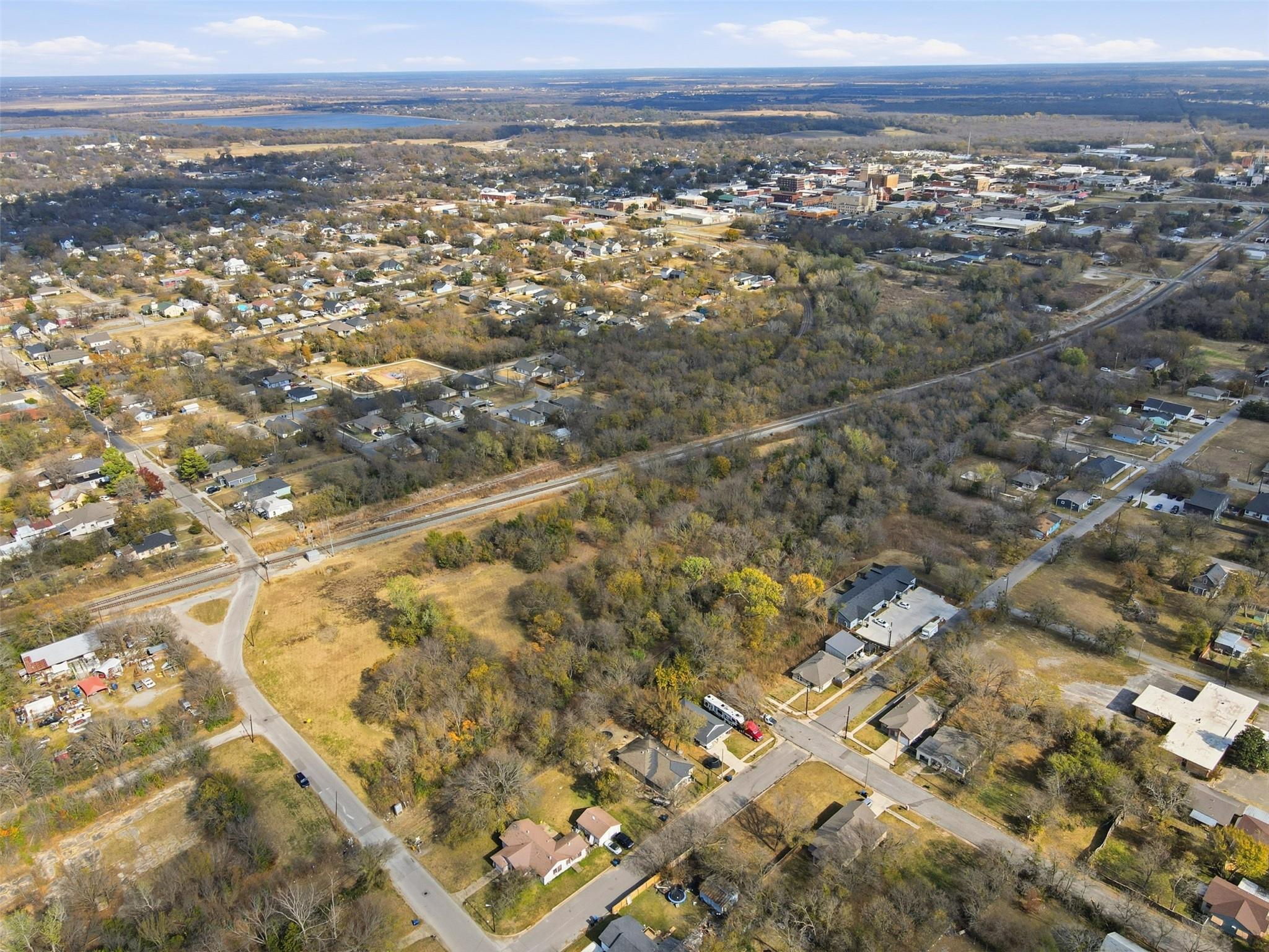 main property photo 9