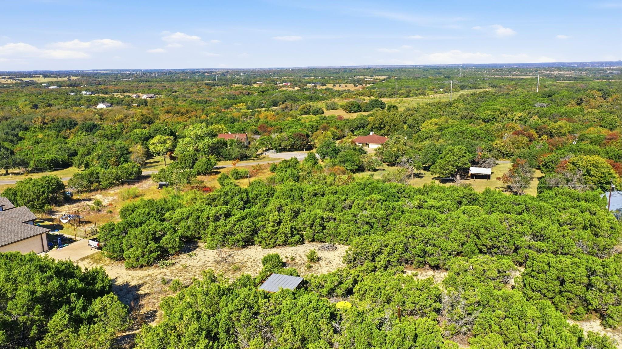 main property photo 10