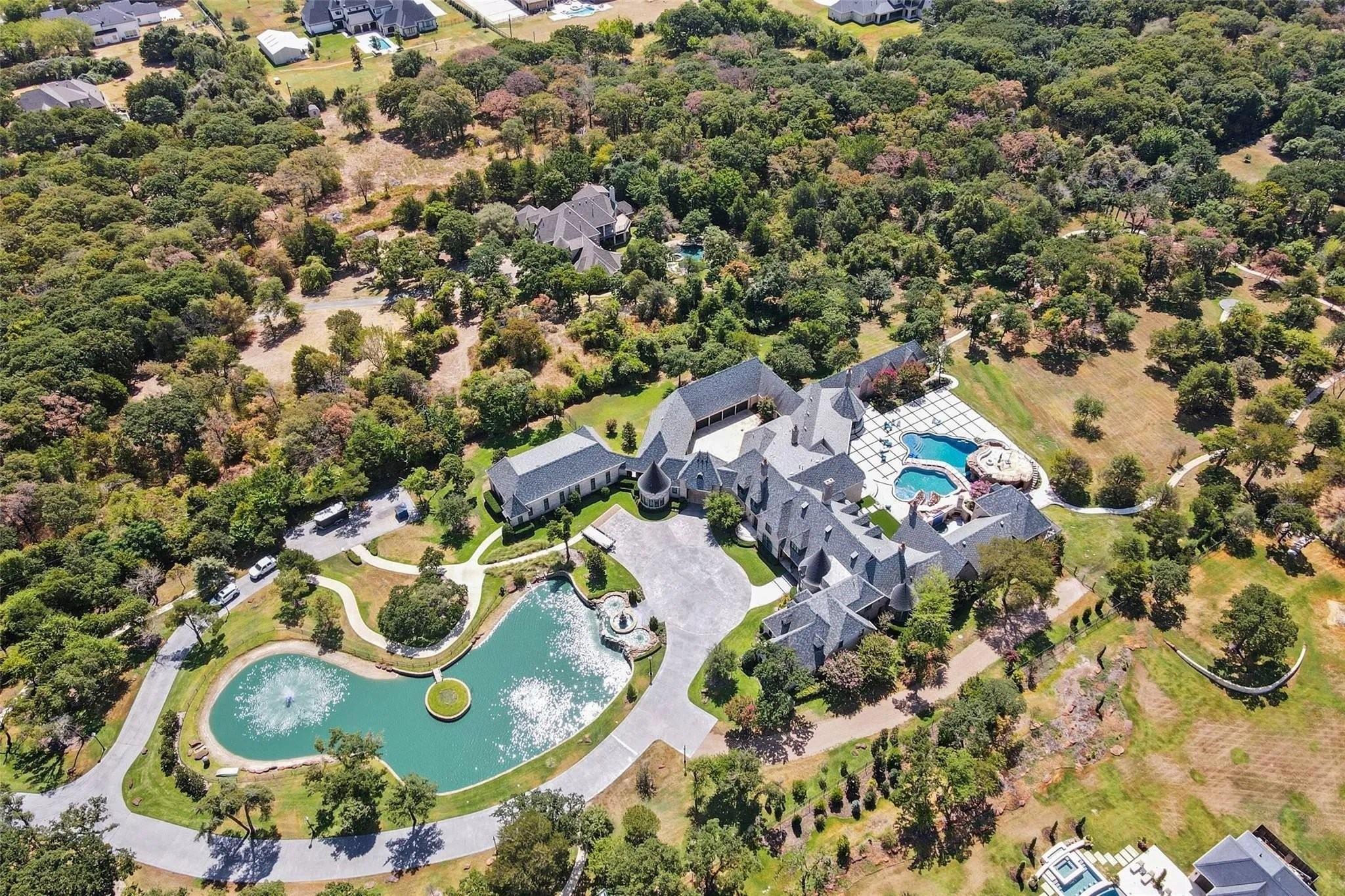 main property photo 38